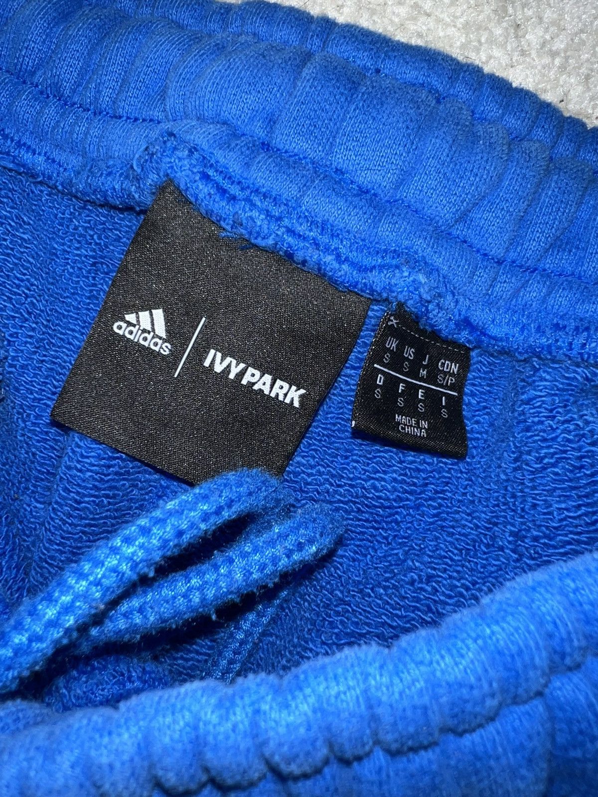 Adidas × Ivy Park Adidas x Ivy Park Sweatpants Size US 30 / EU 46 - 5 Thumbnail
