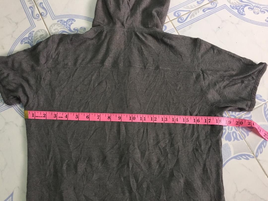 Japanese Brand Uniqlo Sweat Hoodies Size US S / EU 44-46 / 1 - 5 Thumbnail