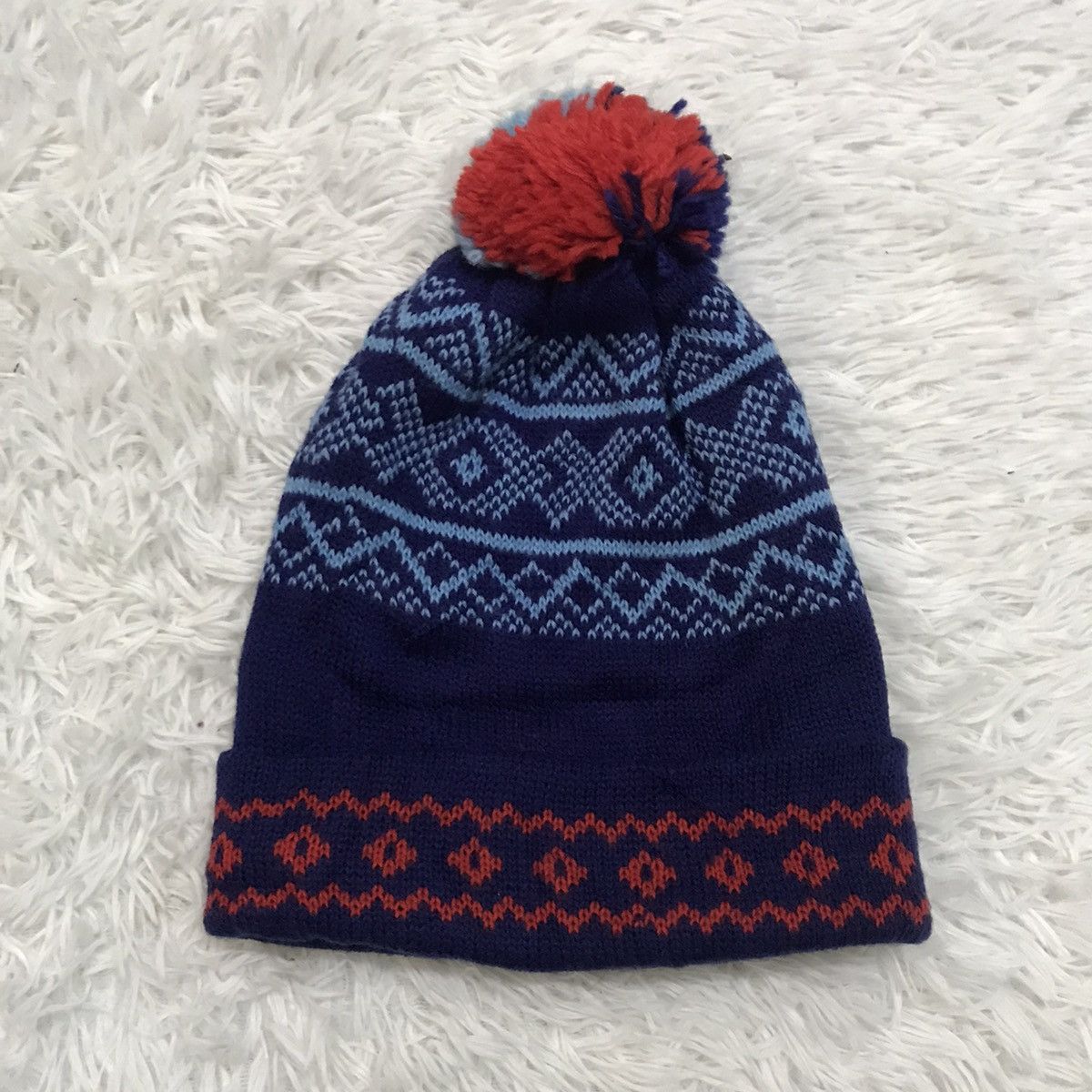 Other Knitted Nice Design Beanie/Snowcap/Cap/Hat Size ONE SIZE - 7 Thumbnail