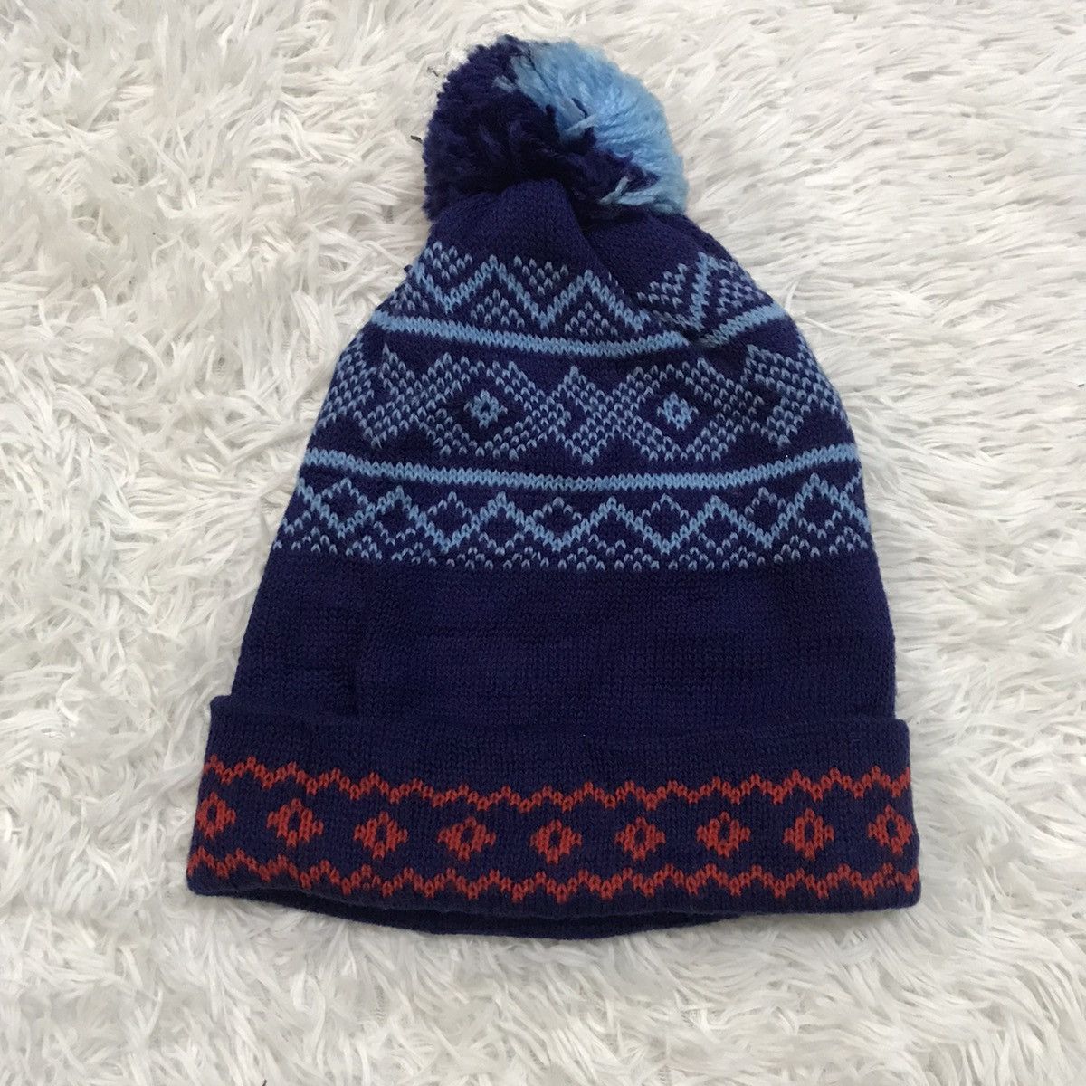Other Knitted Nice Design Beanie/Snowcap/Cap/Hat Size ONE SIZE - 5 Thumbnail