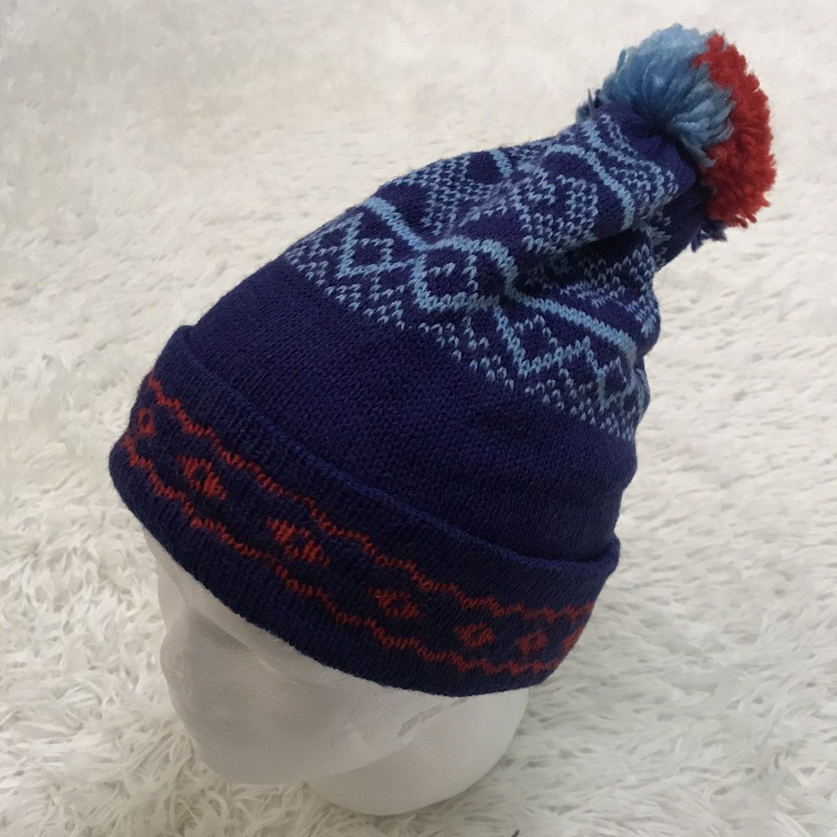 Other Knitted Nice Design Beanie/Snowcap/Cap/Hat Size ONE SIZE - 3 Thumbnail