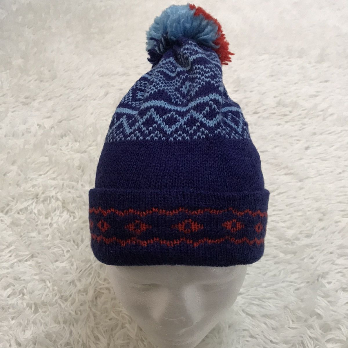 Other Knitted Nice Design Beanie/Snowcap/Cap/Hat Size ONE SIZE - 2 Thumbnail