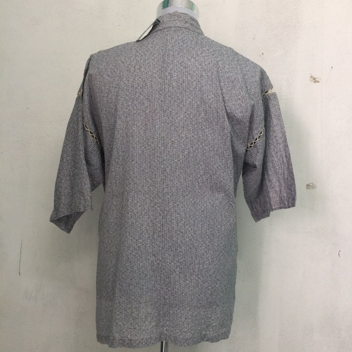 Japanese Brand New renown kimono made in Japan Size US M / EU 48-50 / 2 - 4 Thumbnail