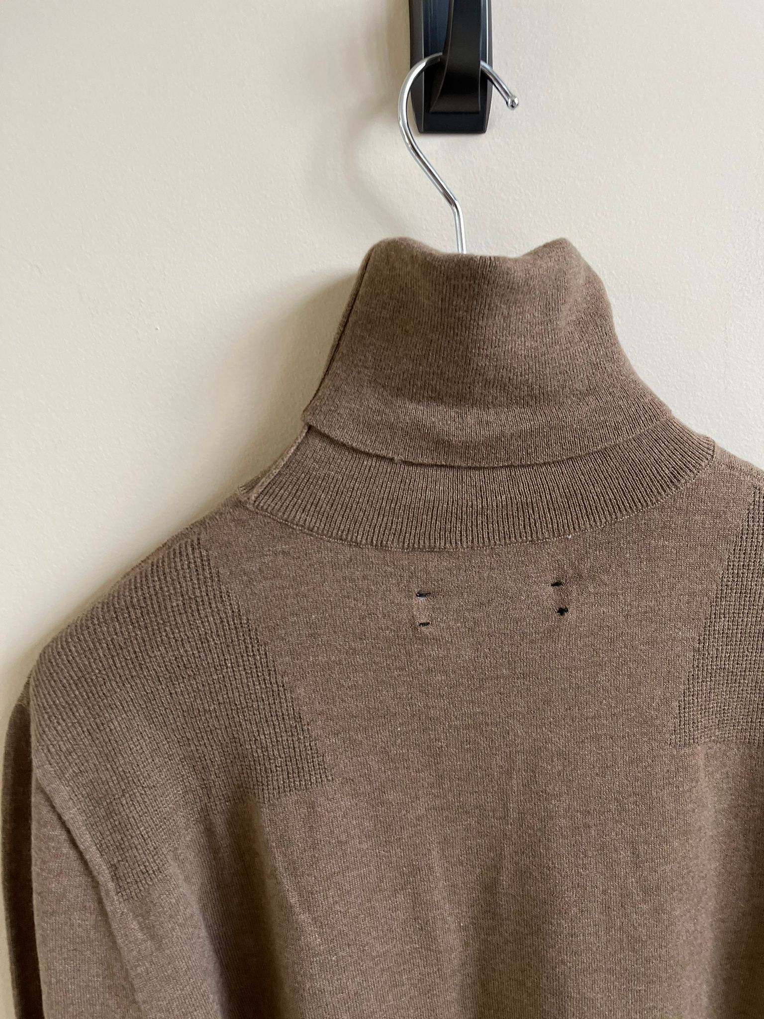 Amiri Cashmere Sweatshirt in Brown Size US M / EU 48-50 / 2 - 13 Thumbnail