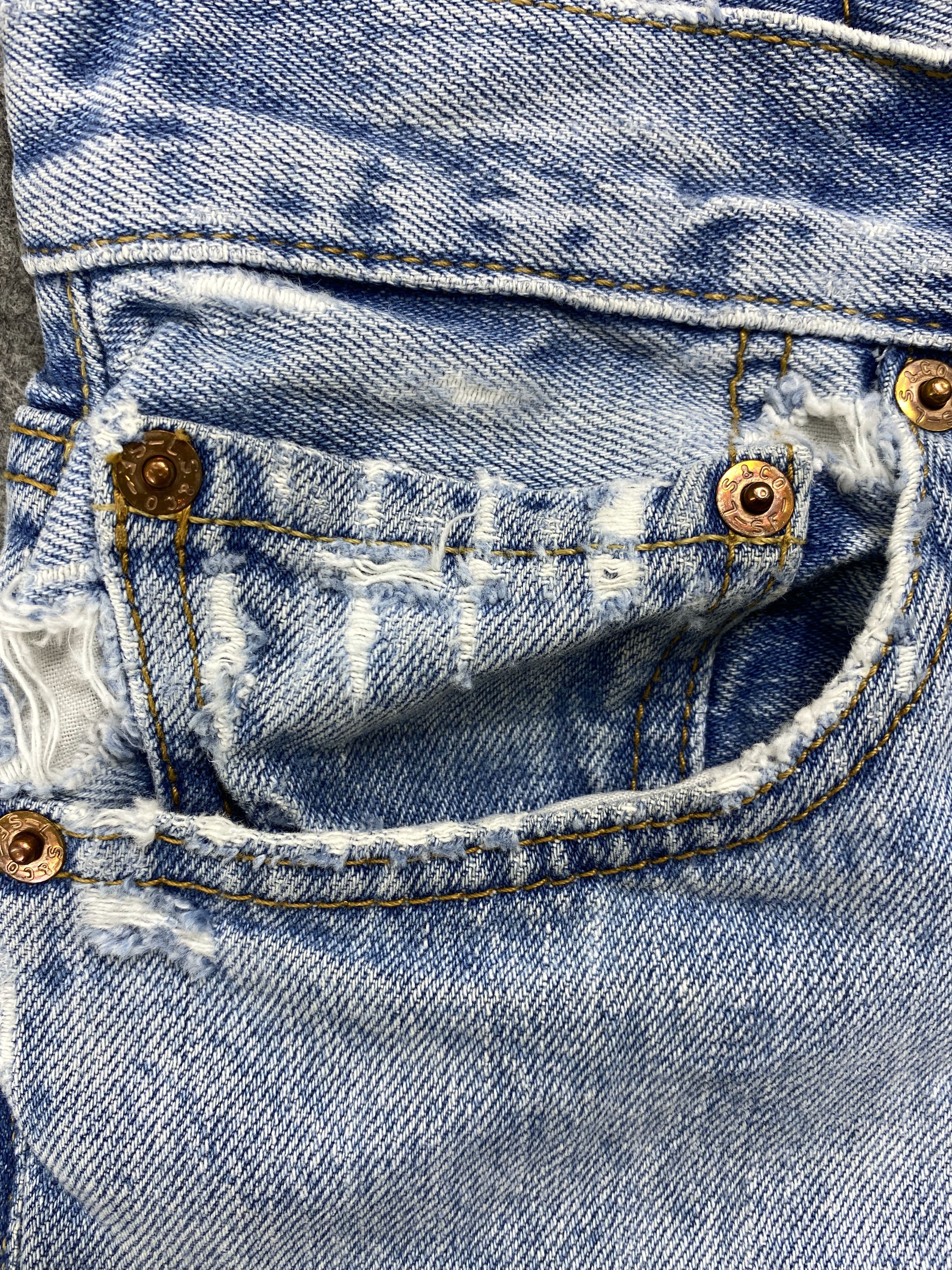 Levi's Mid Blue Vintage Levi's 501 Jeans 29x29 Denim -JN1157 Size US 29 - 8 Thumbnail