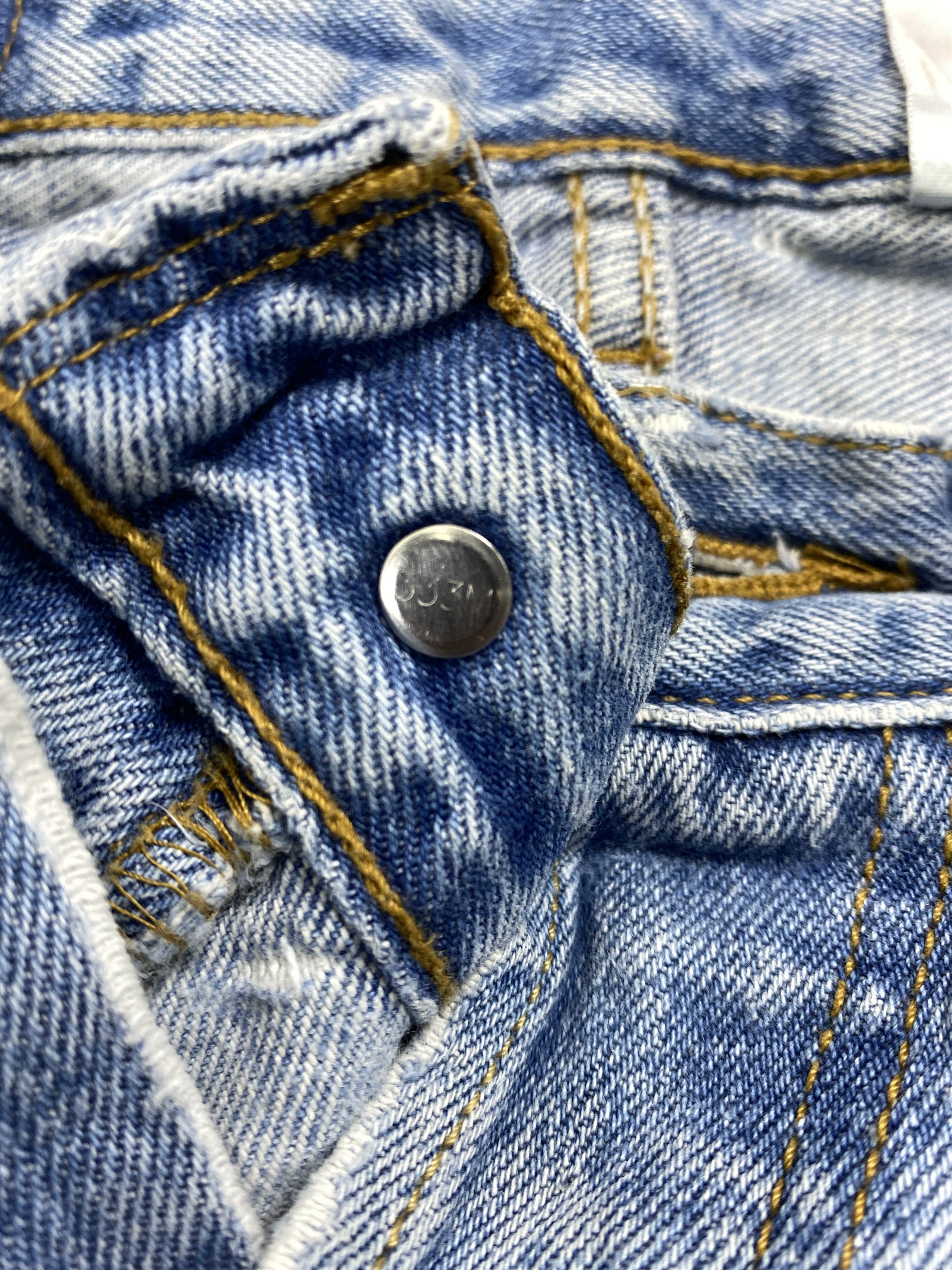 Levi's Mid Blue Vintage Levi's 501 Jeans 29x29 Denim -JN1157 Size US 29 - 7 Thumbnail