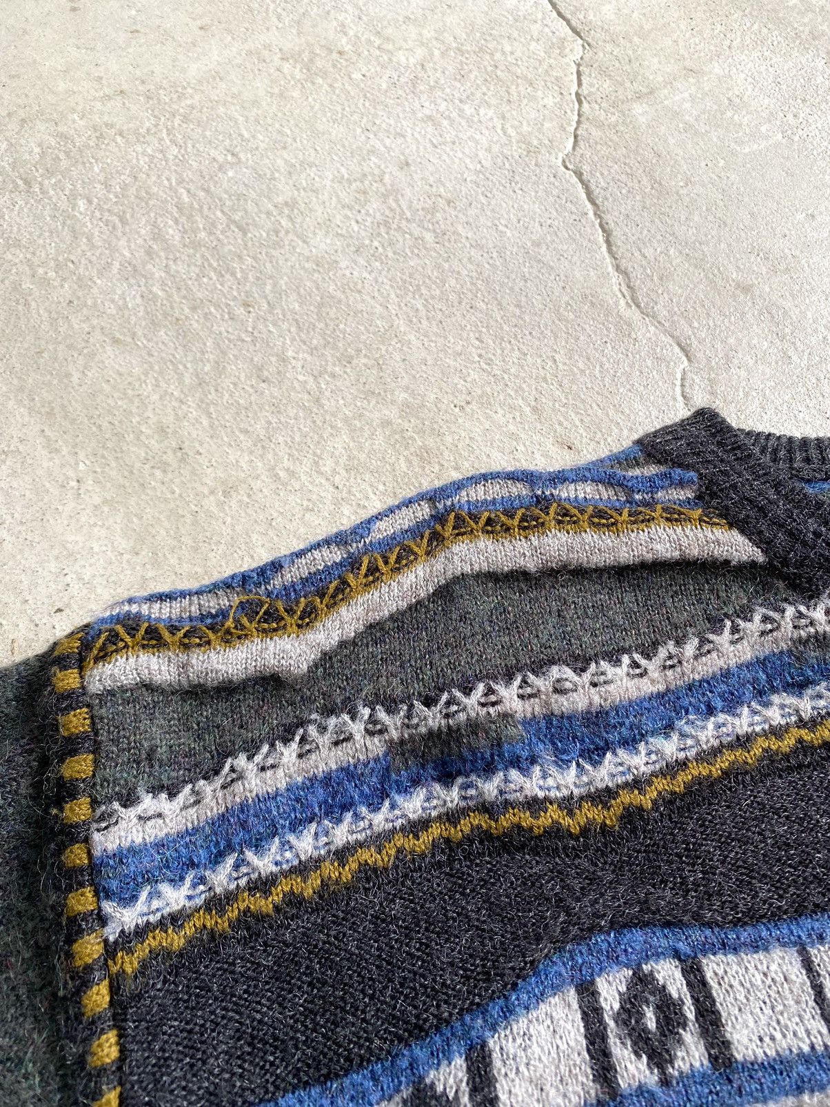 Japanese Brand 90’s Vintage Coogi Style Sweater Japanese Archive Hype Size US XL / EU 56 / 4 - 7 Thumbnail