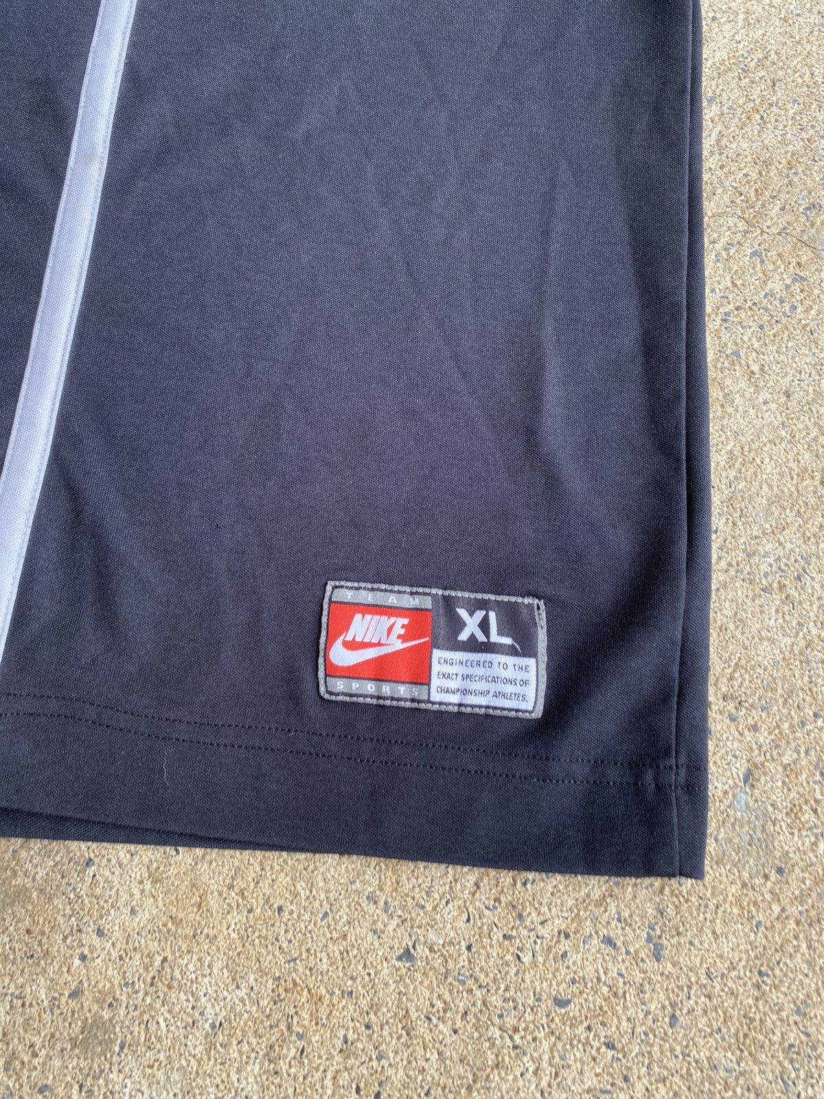Nike × Vintage Vintage Y2K Nike Center Check Jersey Oversized Shirt Size US XL / EU 56 / 4 - 2 Thumbnail