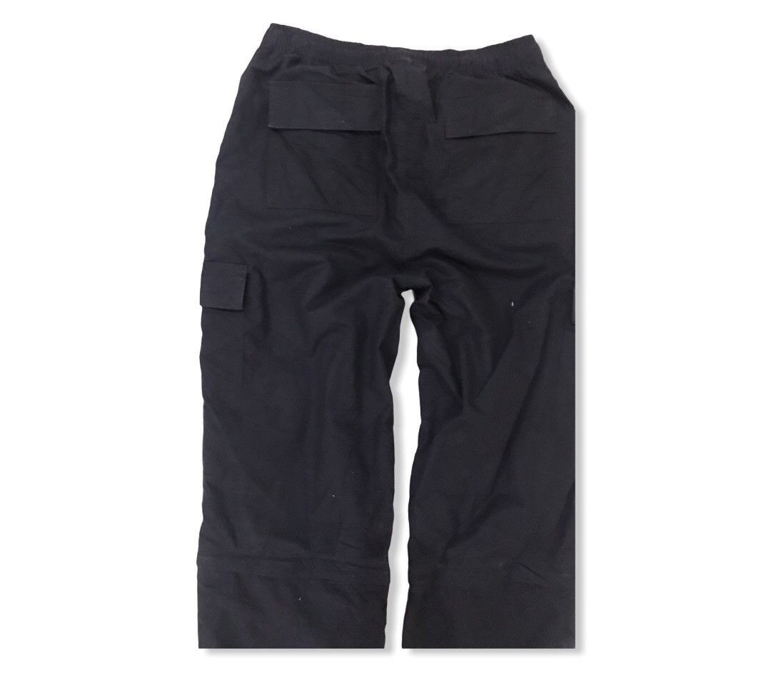 Japanese Brand Japanese Brand Hiking Track Multipocket Cargo Pants Size US 27 - 13 Thumbnail