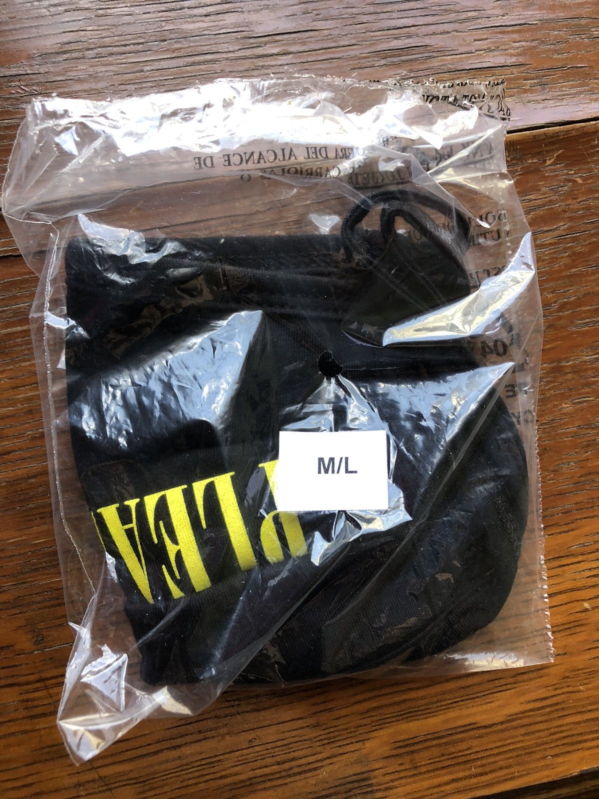 Pleasures Pleasures 666 Tao Logo Reusable cloth Face Mask Size ONE SIZE - 2 Thumbnail