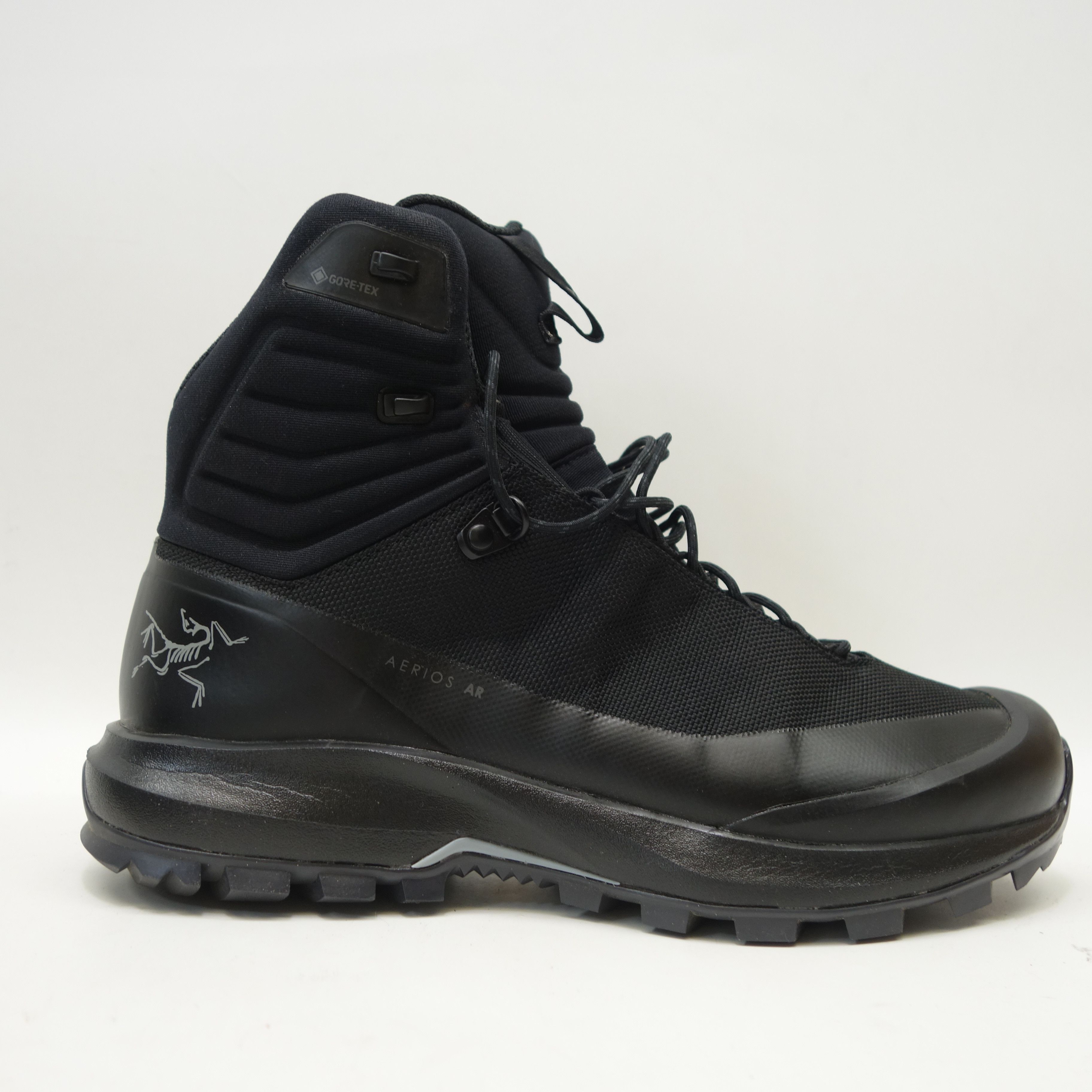 image of Arcteryx Aerios Ar Mid Gtx High Top Boots Us 9 Eu 42.66 in Black, Men's