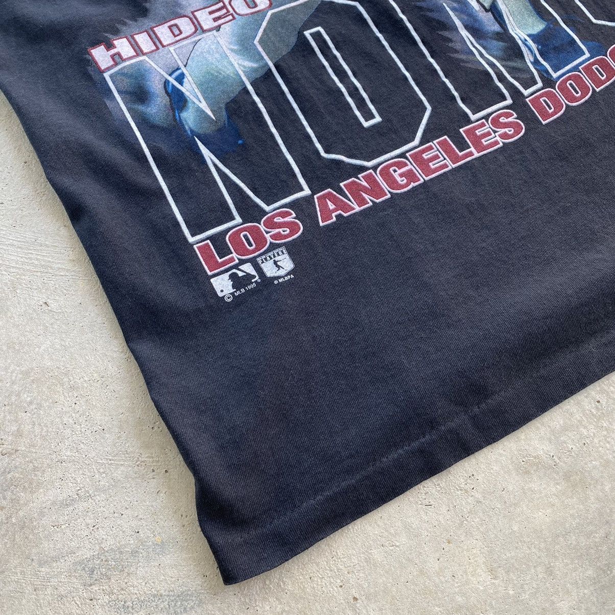 Vintage Vintage 90s Hideo Nomo Dodgers single stitch Tshirt Size US L / EU 52-54 / 3 - 6 Thumbnail