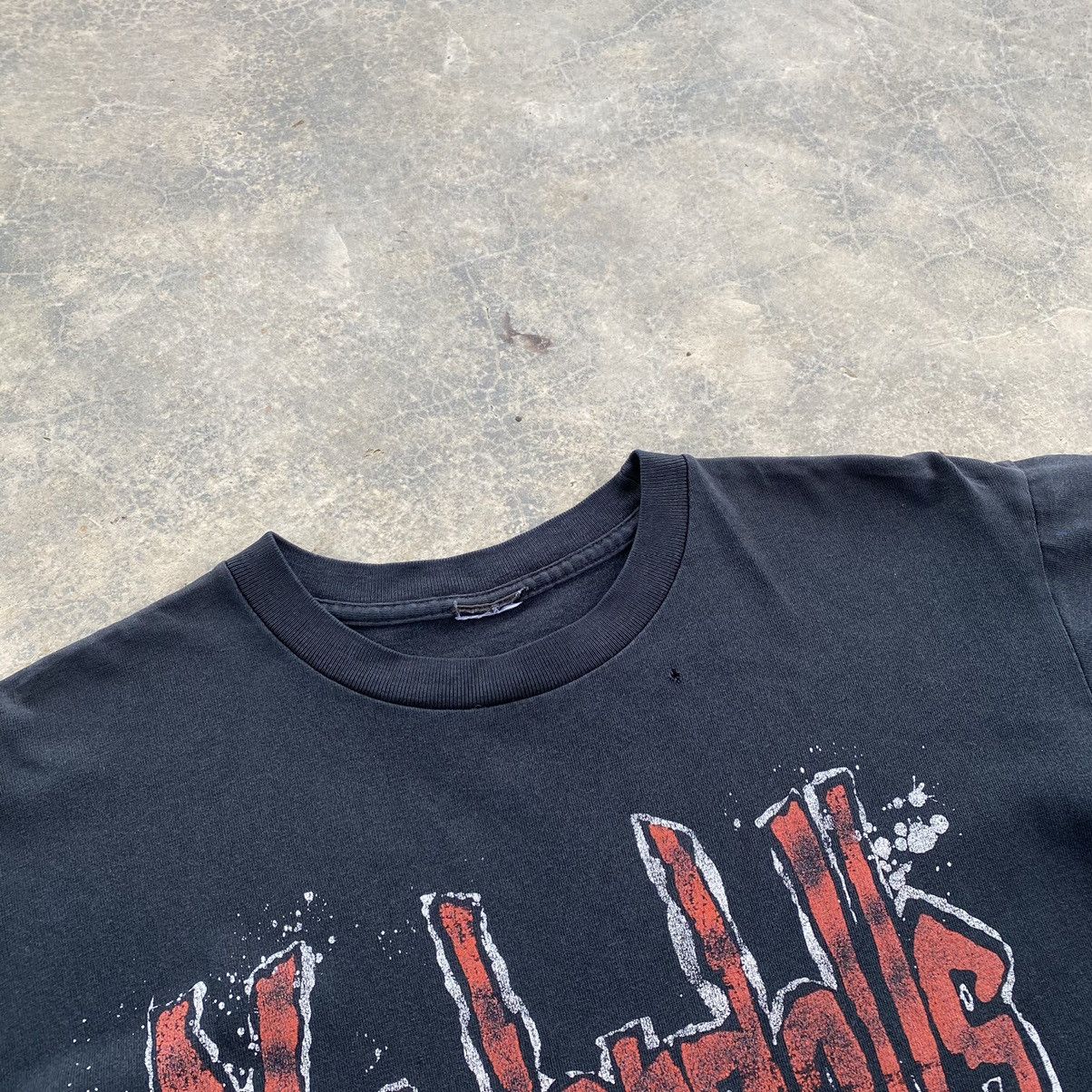 Band Tees Vintage Murderdolls Metal Band Distressed Tees Size US M / EU 48-50 / 2 - 4 Thumbnail
