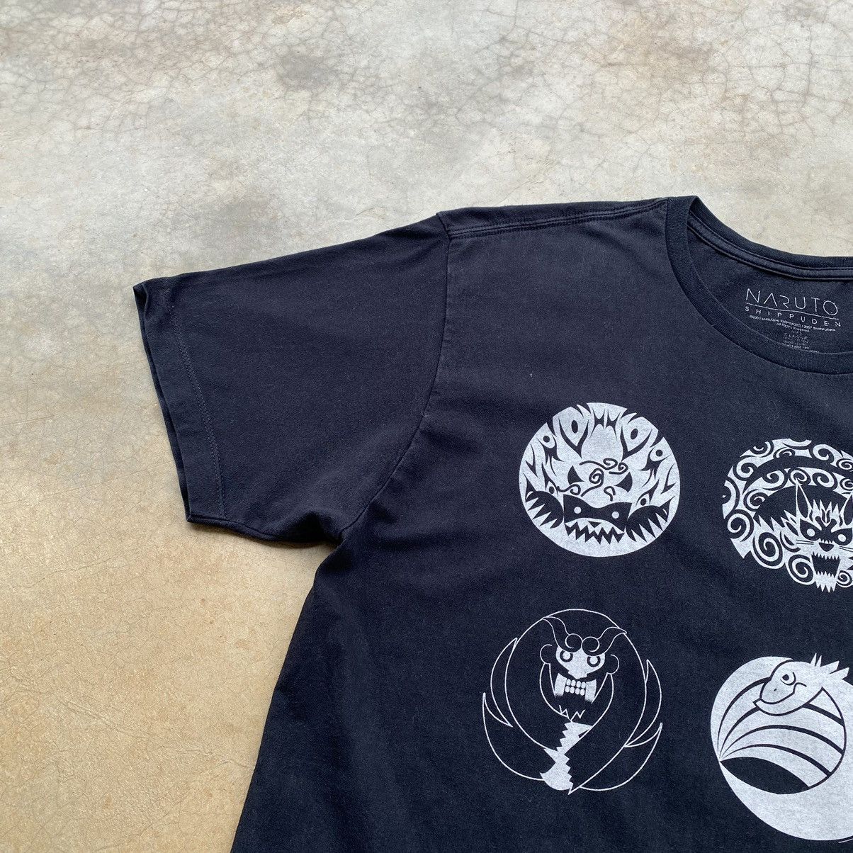 Anime × Japanese Brand Vintage Anime Naruto The Tailed Beasts T-shirt Size US XL / EU 56 / 4 - 4 Thumbnail