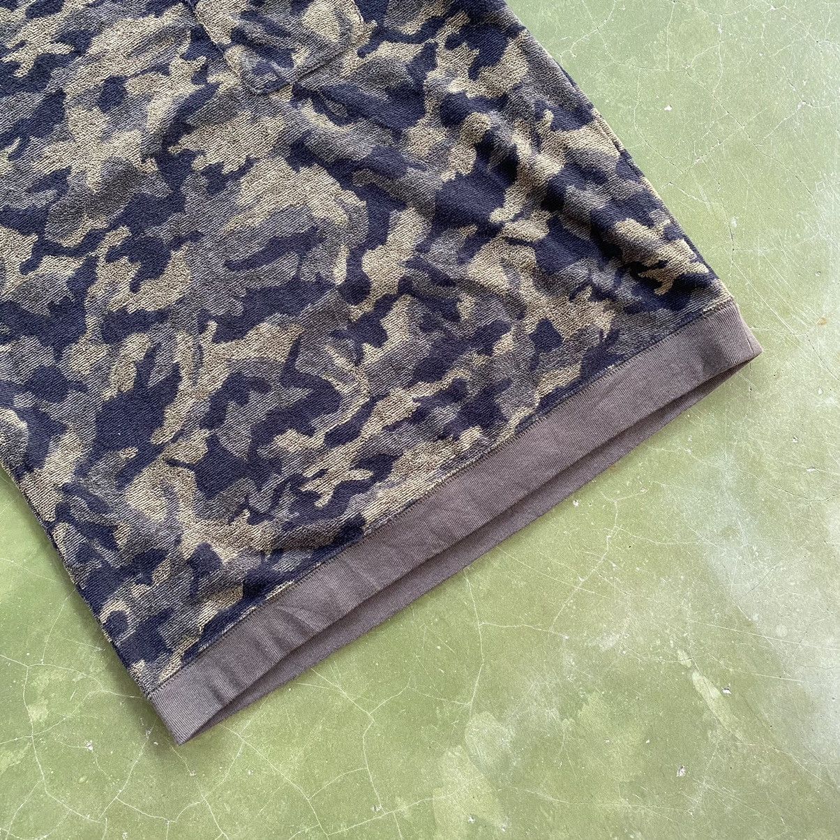 Japanese Brand × URBAN RESEARCH DOORS × Vintage Vintage Urban Research Doors Camo Tshirt Size US M / EU 48-50 / 2 - 4 Thumbnail