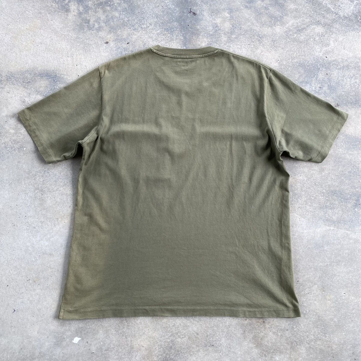 JW Anderson × Japanese Brand J.w.anderson Uniqlo Pocket Distressed Tees Size US XL / EU 56 / 4 - 2 Thumbnail