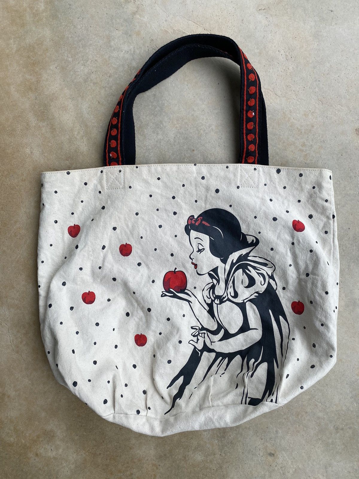 Disney Vintage Disney Snow White and the Seven Dwarfs Tote Bag Size ONE SIZE - 2 Thumbnail