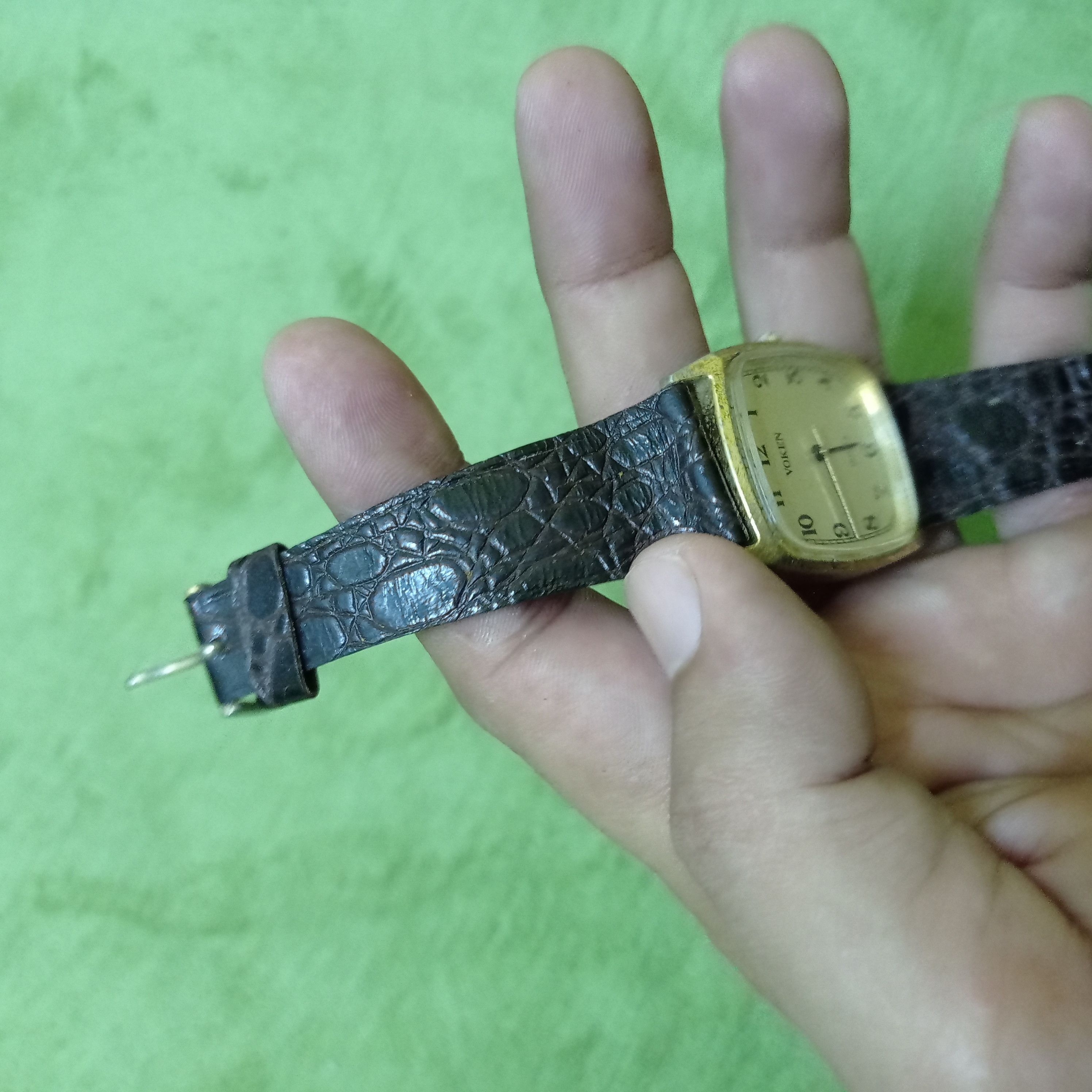 Japanese Brand 💥OFFER PRICE 💥Retro old watch by Voken Japan brand Size ONE SIZE - 7 Thumbnail