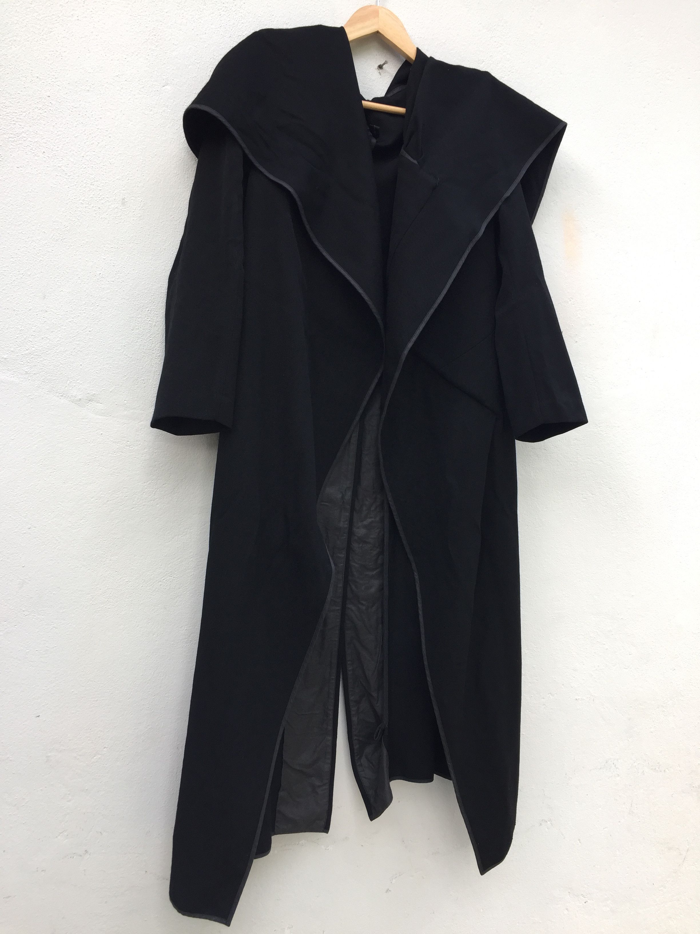 Comme des Garcons Aw1999 Comme des Garcons Woolen Robe Cloak Size US S / EU 44-46 / 1 - 2 Thumbnail