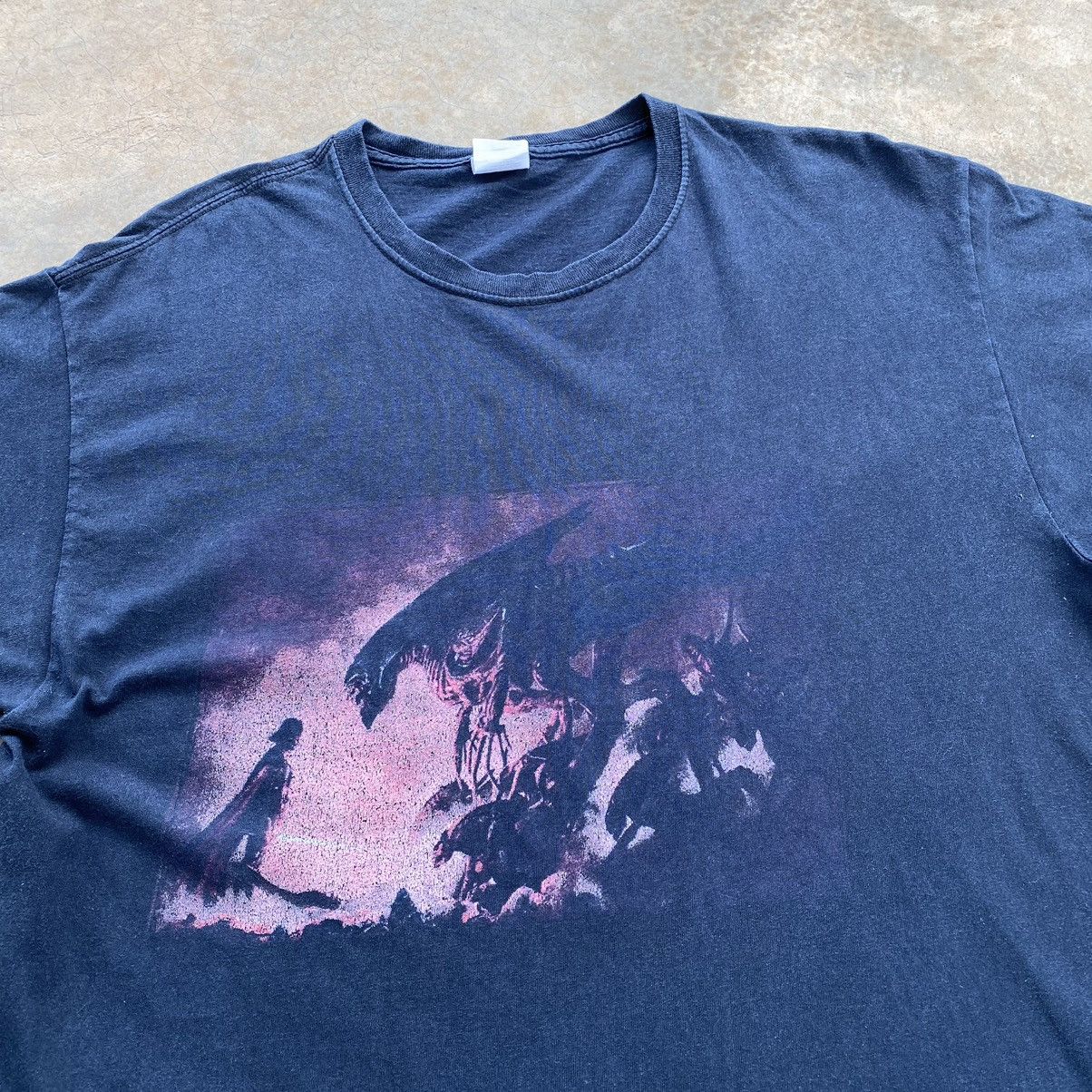 Vintage Vintage Alien Movie Distressed Tees Size US M / EU 48-50 / 2 - 3 Thumbnail