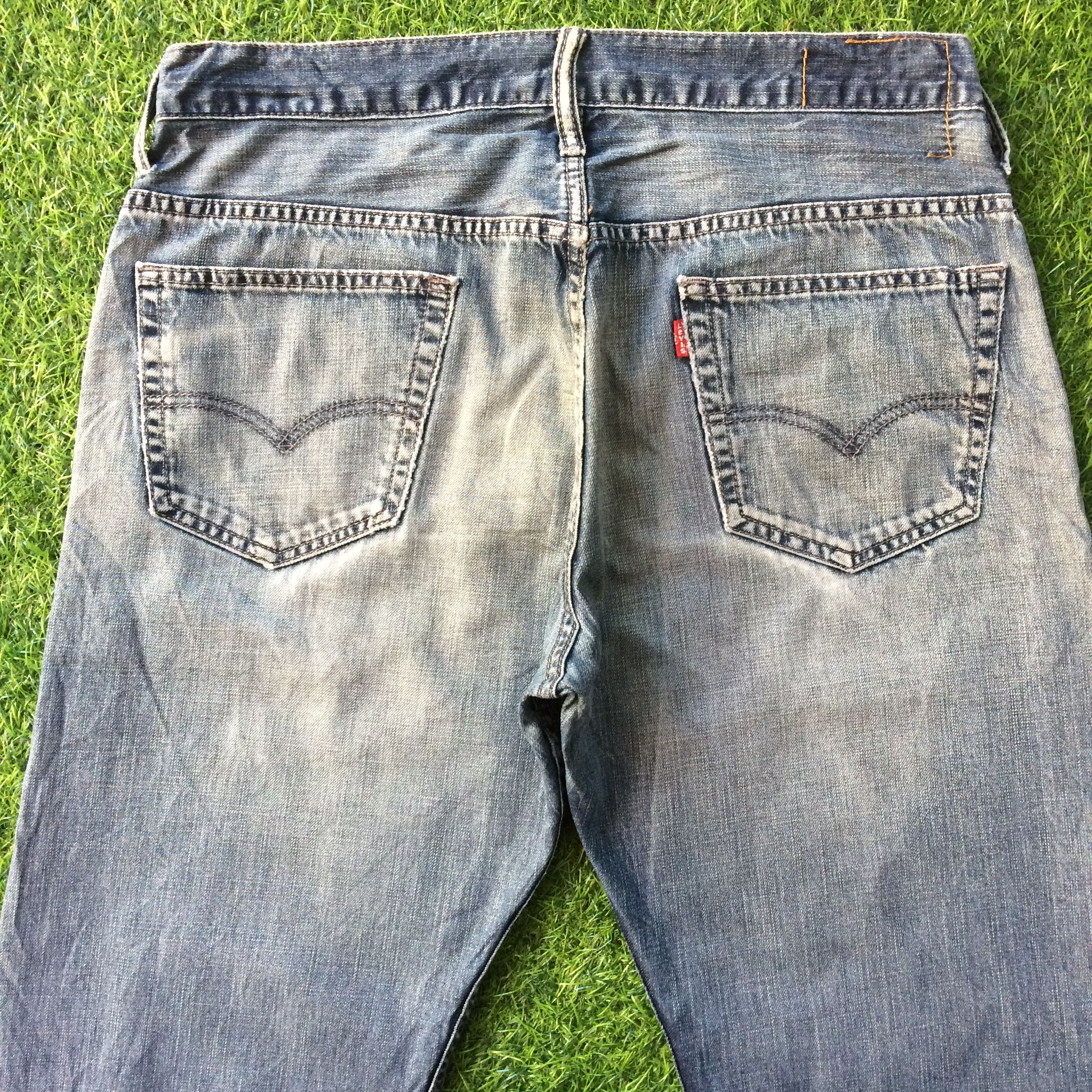 Levi's Distressed Levi's 569 Loose Straight Fit Jeans #B-978 Size US 35 - 2 Thumbnail