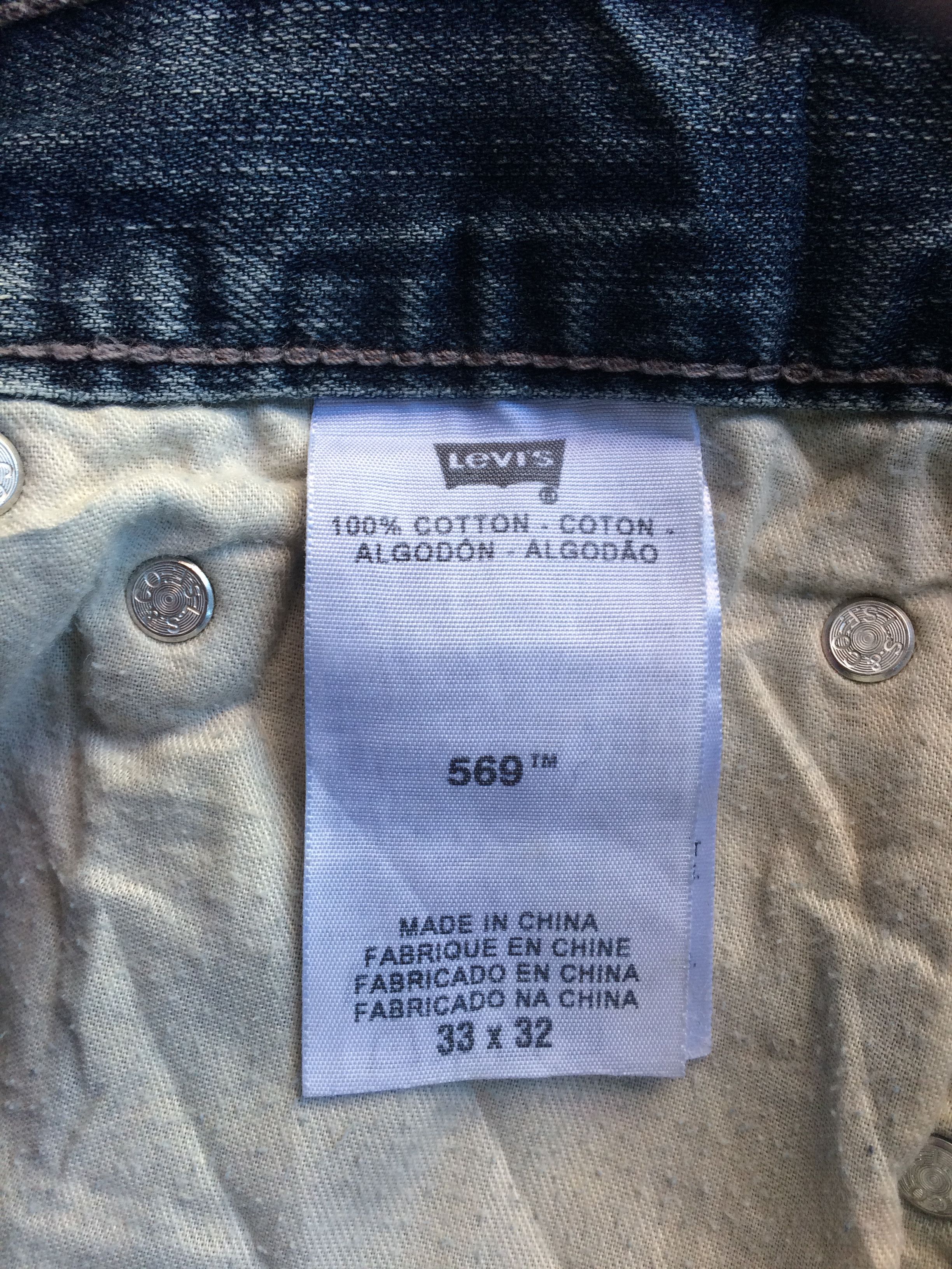 Levi's Distressed Levi's 569 Loose Straight Fit Jeans #B-978 Size US 35 - 12 Thumbnail
