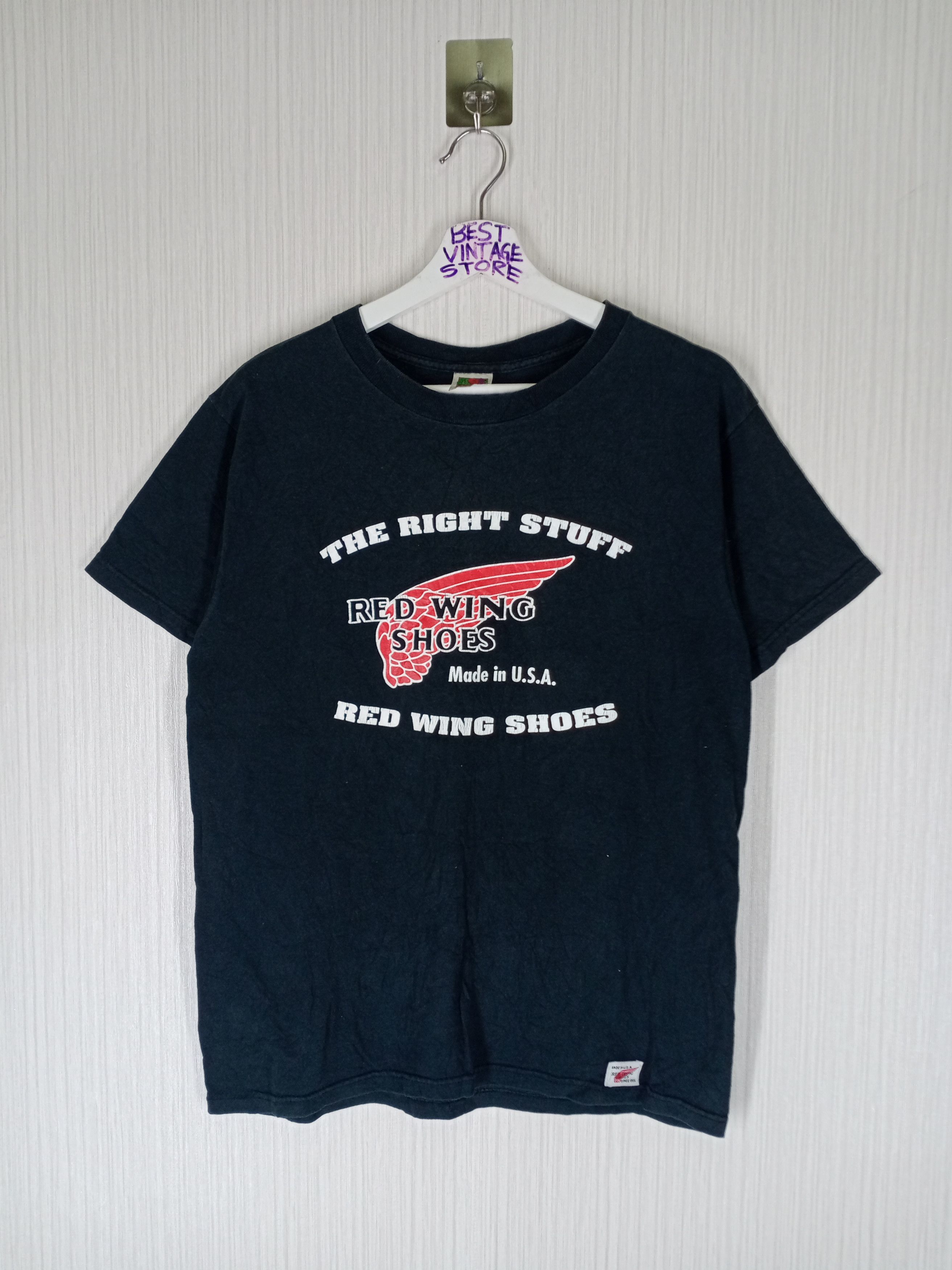 Red Wing Vintage Red Wing Shoes Big Logo Tshirt Size US M / EU 48-50 / 2 - 1 Thumbnail