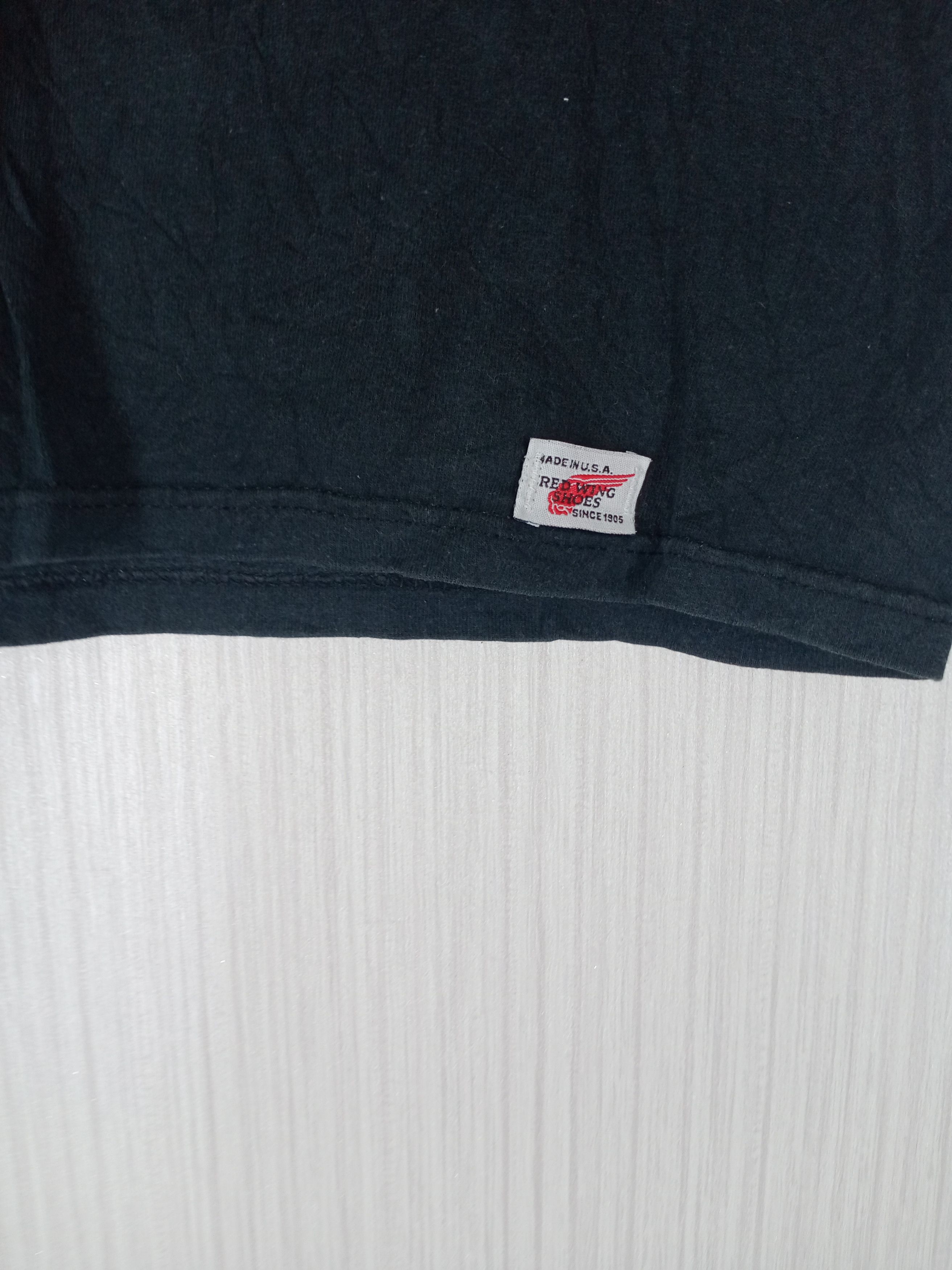 Red Wing Vintage Red Wing Shoes Big Logo Tshirt Size US M / EU 48-50 / 2 - 2 Thumbnail