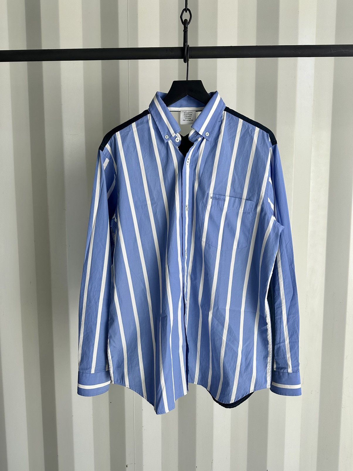 Vetements 2 Sided Button Shirt Size US S / EU 44-46 / 1 - 1 Thumbnail