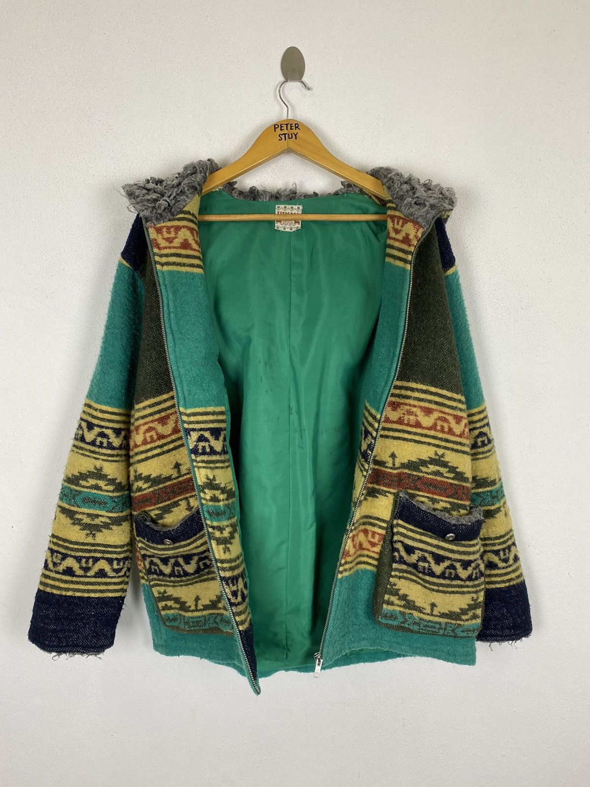 Japanese Brand TITICACA WINTER JACKET NAVAJO DESIGN Size US L / EU 52-54 / 3 - 6 Thumbnail