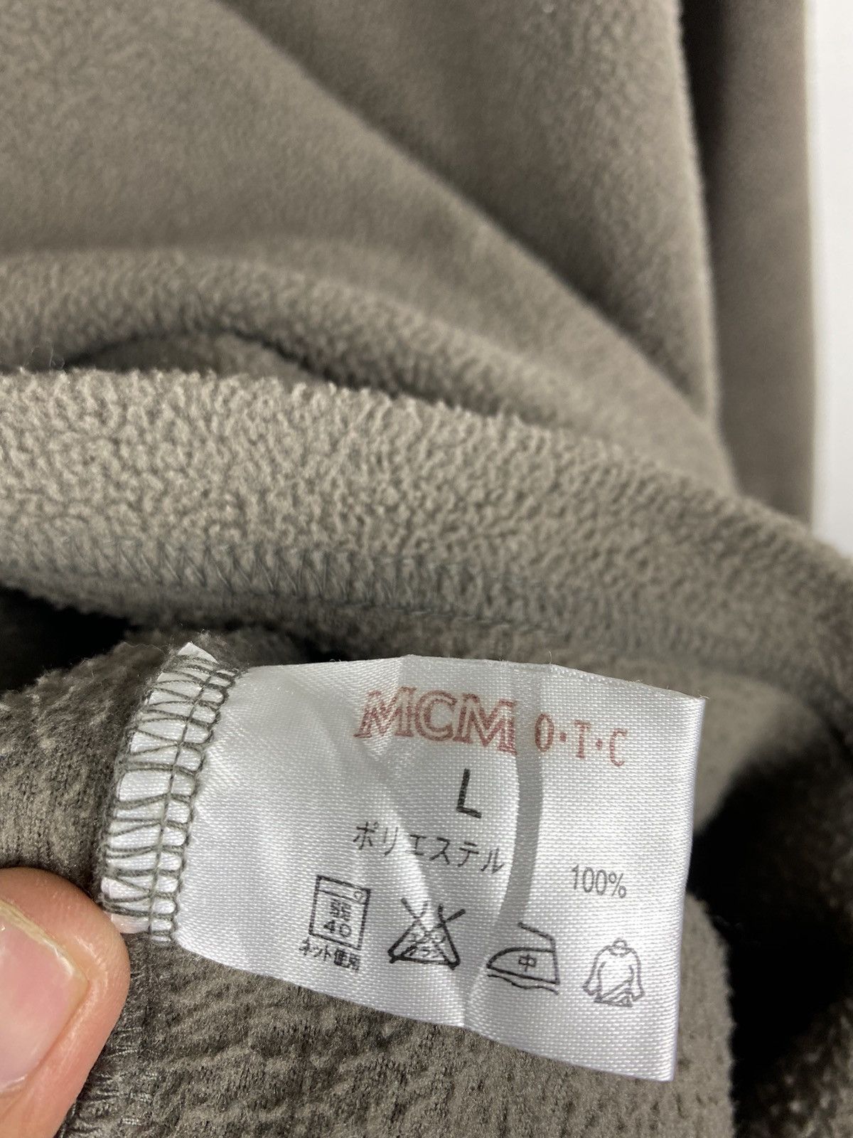 MCM 🔥SALE🔥 MCM OTC FLEECE BUTTON SWEATER Size US L / EU 52-54 / 3 - 8 Thumbnail