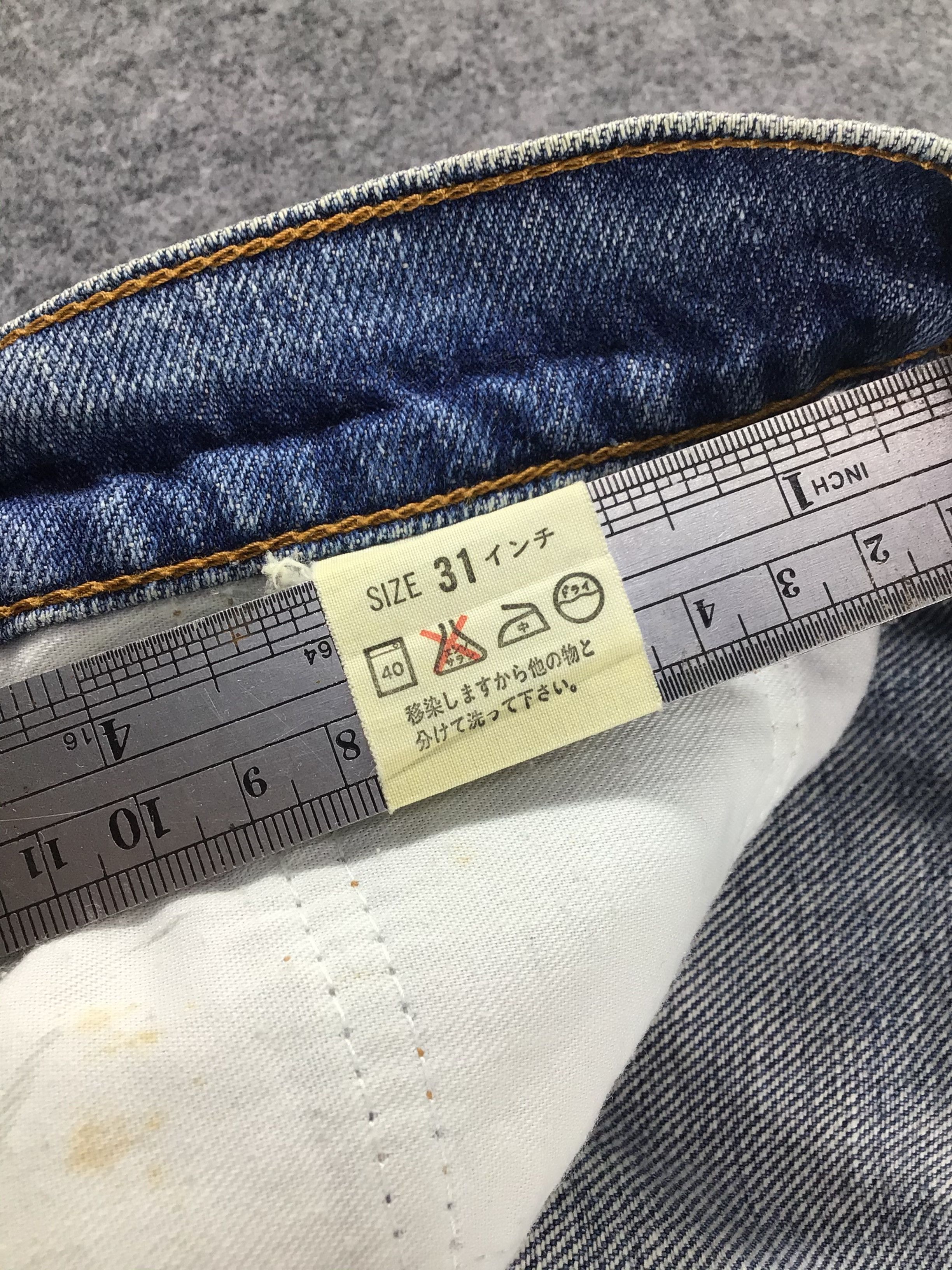 Levi's Vintage Blue Wash Levis Jeans-JM029 Size US 31 - 8 Thumbnail