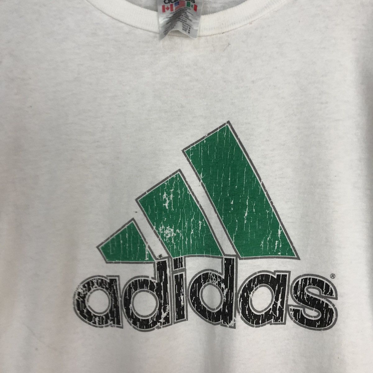 Adidas DL Adidas Vintage made in USA White Big Logo Tshirt #2057 Size US L / EU 52-54 / 3 - 8 Thumbnail