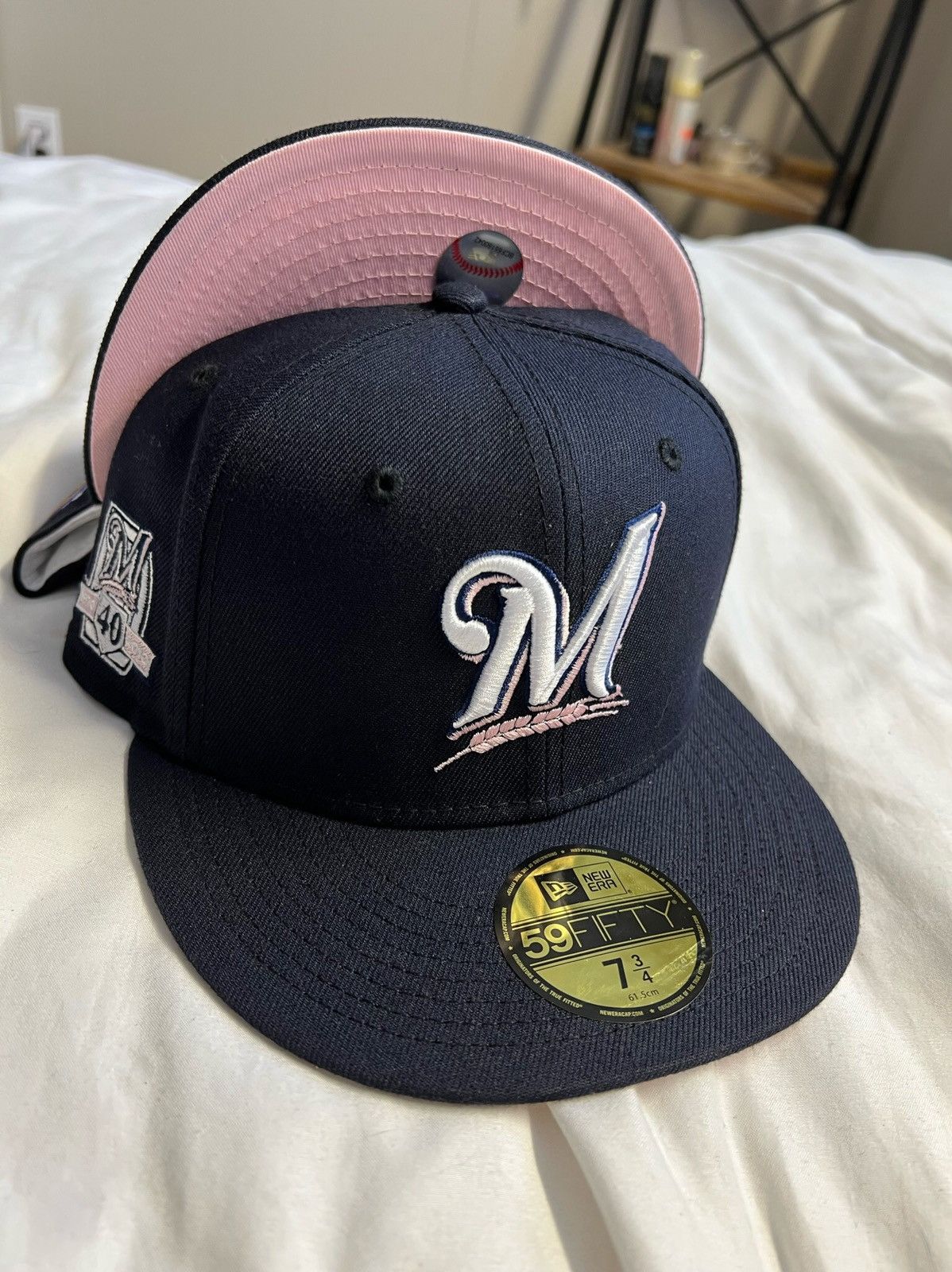 New Era Exclusive Milwaukee Brewers Fitted Navy Blue Pink Brim 7 3/4 Size ONE SIZE - 8 Thumbnail
