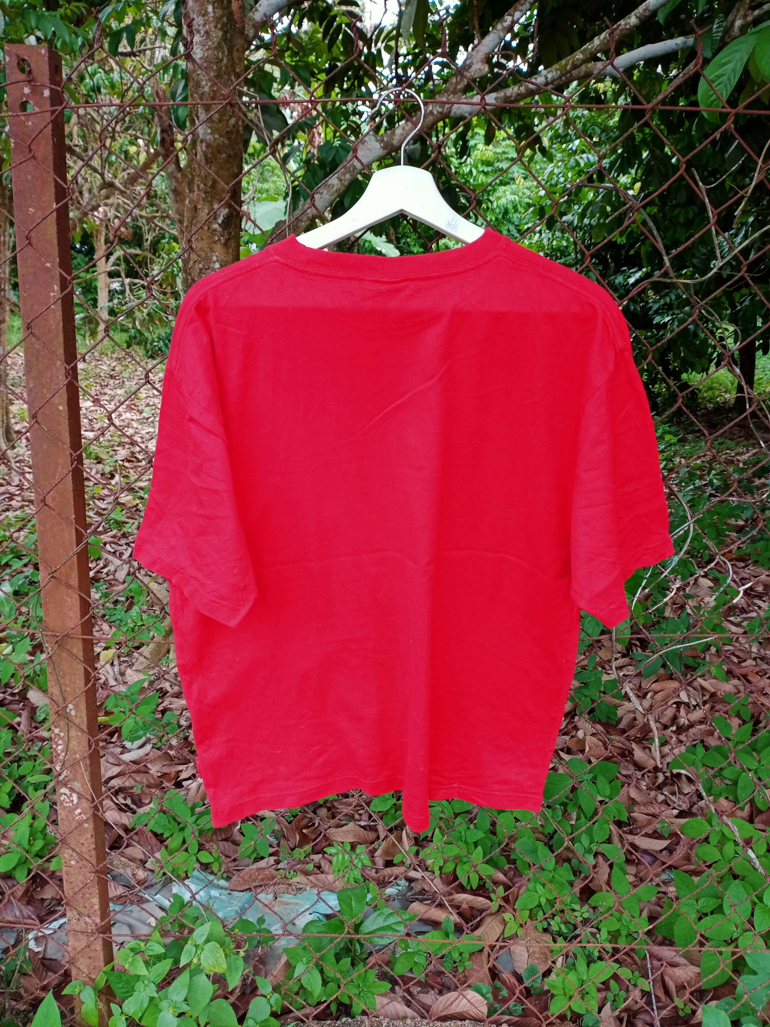 Vans Vintage 90s Vans Big Logo Tshirt Size US L / EU 52-54 / 3 - 4 Thumbnail