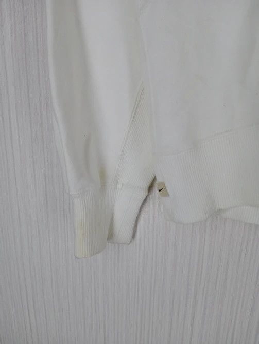Nike Vintage Nike Hoodie Sweatshirt Embroidered Small Logo Size US M / EU 48-50 / 2 - 3 Thumbnail