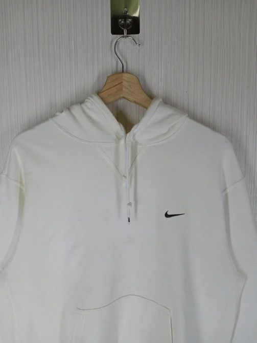 Nike Vintage Nike Hoodie Sweatshirt Embroidered Small Logo Size US M / EU 48-50 / 2 - 2 Thumbnail