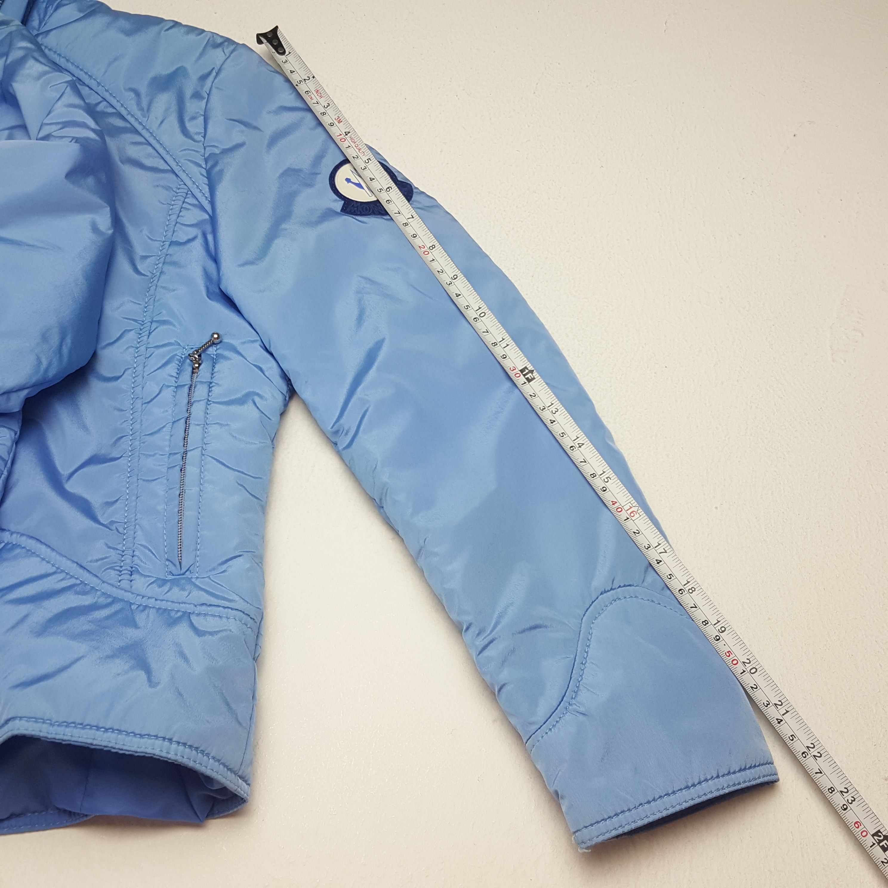 Moncler × Vintage Vintage MONCLER Italian Designer Puffer Jacket For Women's Size XS / US 0-2 / IT 36-38 - 5 Thumbnail