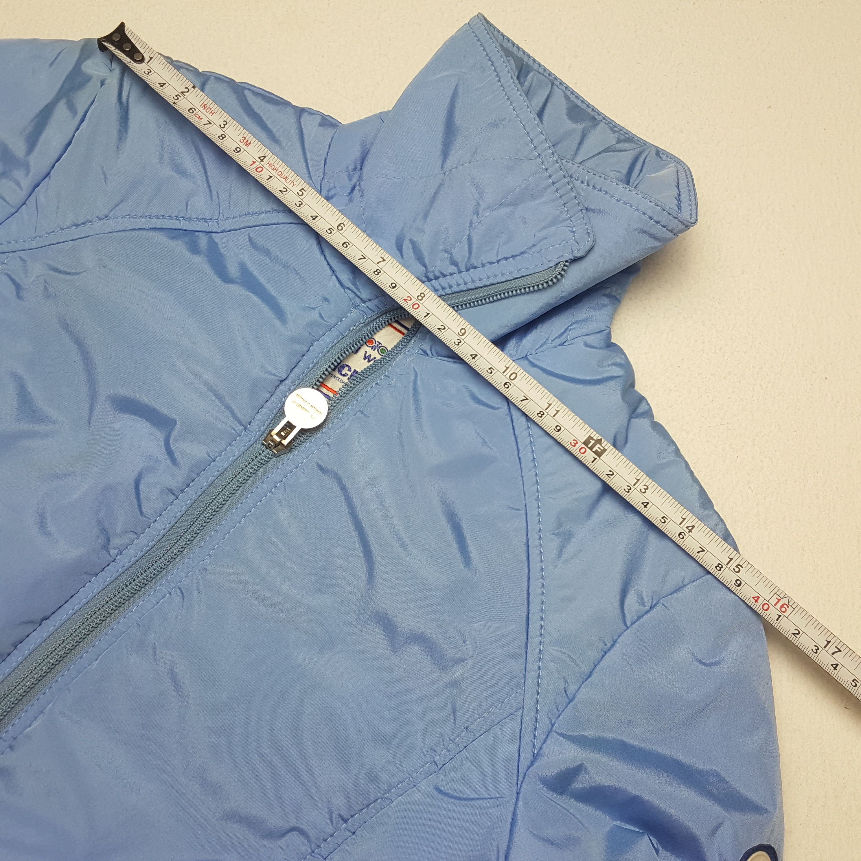 Moncler × Vintage Vintage MONCLER Italian Designer Puffer Jacket For Women's Size XS / US 0-2 / IT 36-38 - 4 Thumbnail