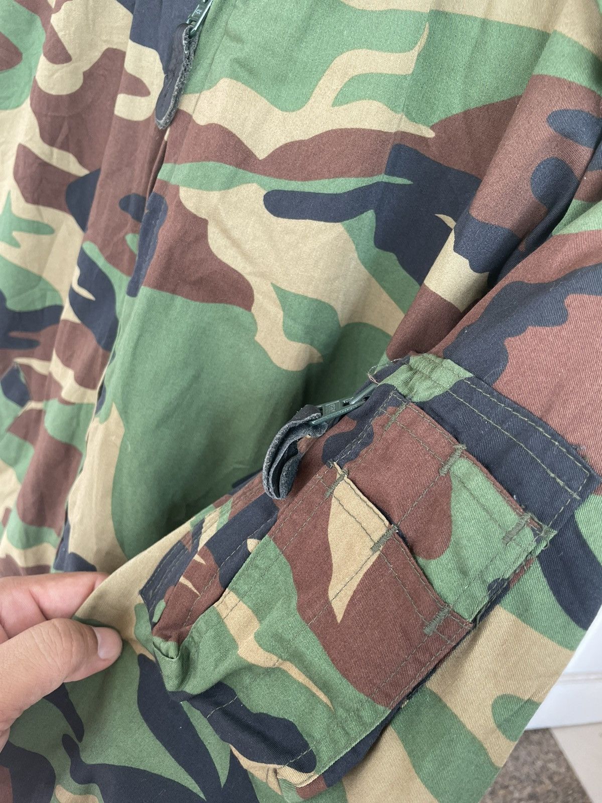 Vintage Army Camo JC1 Size US L / EU 52-54 / 3 - 7 Thumbnail