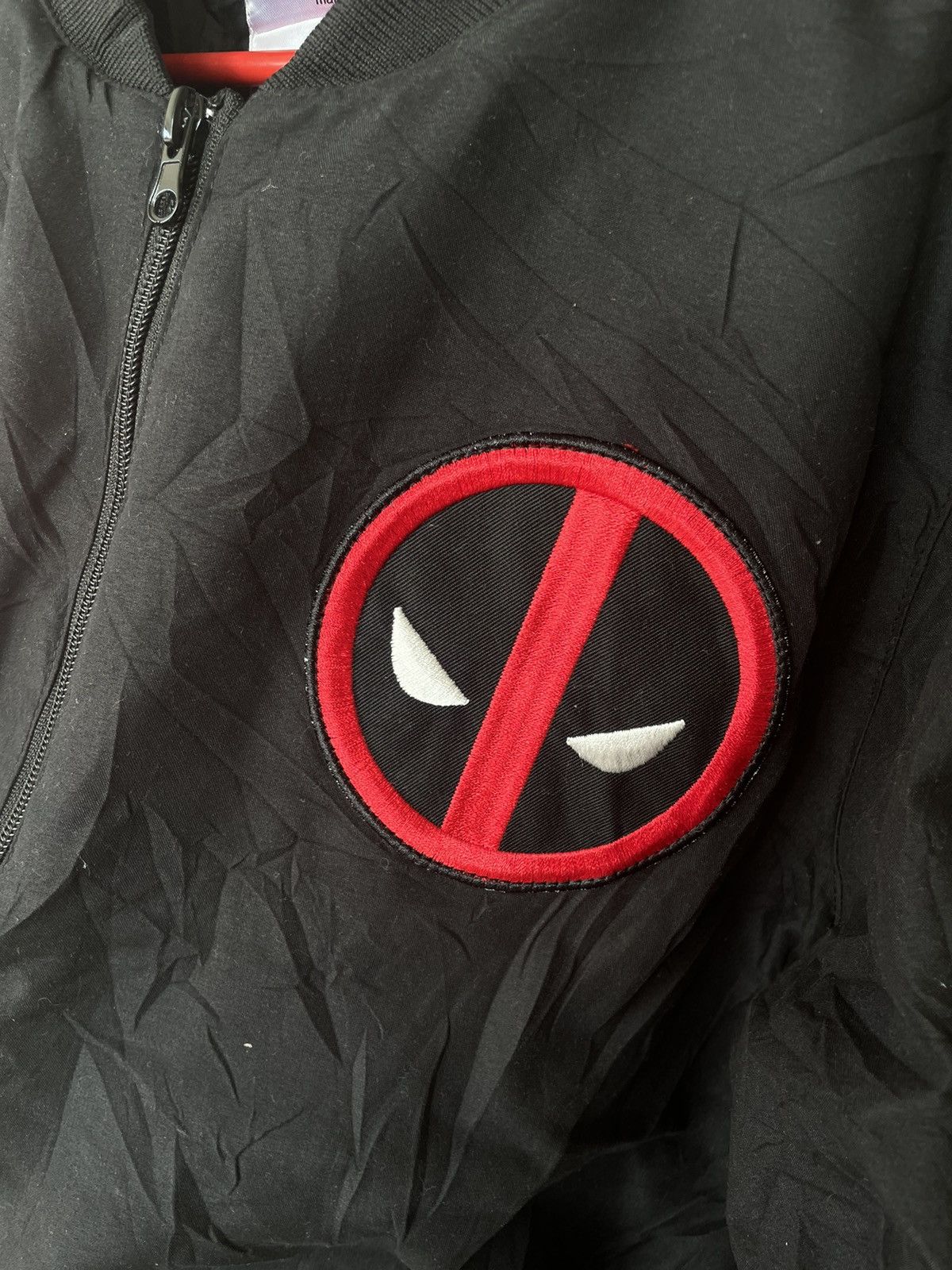 Marvel Comics × Vintage DeadPool bomber jacket JC1 Size US S / EU 44-46 / 1 - 7 Thumbnail
