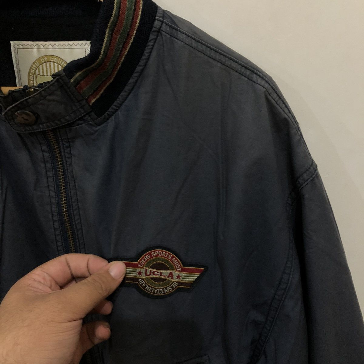 Japanese Brand × Vintage Vintage Bomber Jacket University California Los Angeles Size US M / EU 48-50 / 2 - 7 Thumbnail