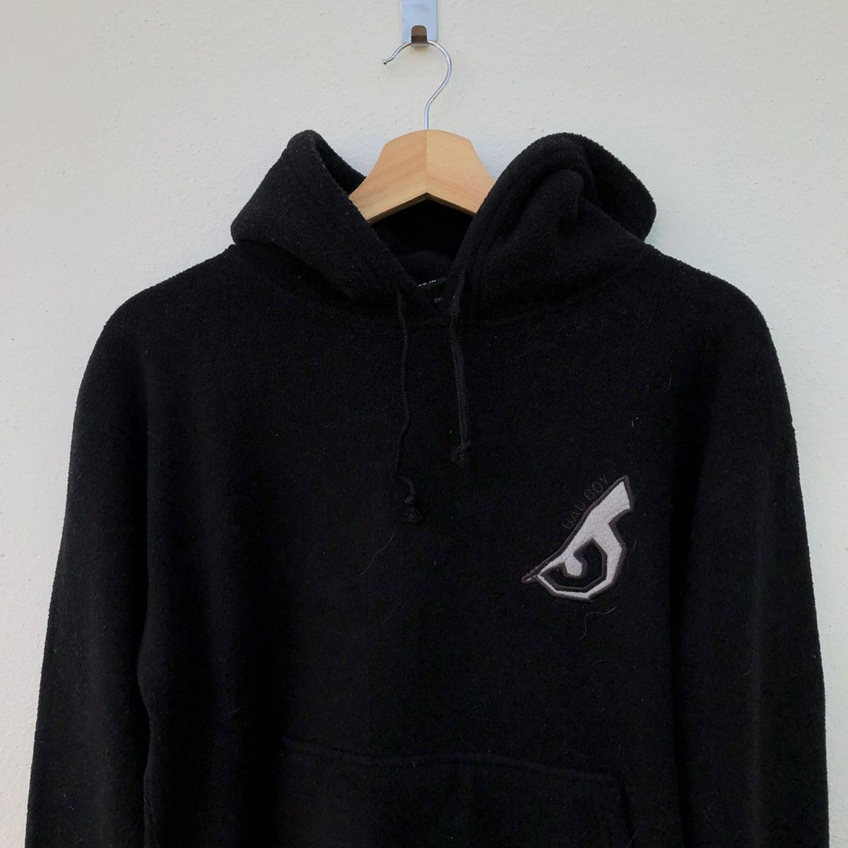 Japanese Brand BADBOY HOODIE EMBROIDERED BIG LOGO RARE DESIGN Size US M / EU 48-50 / 2 - 3 Thumbnail