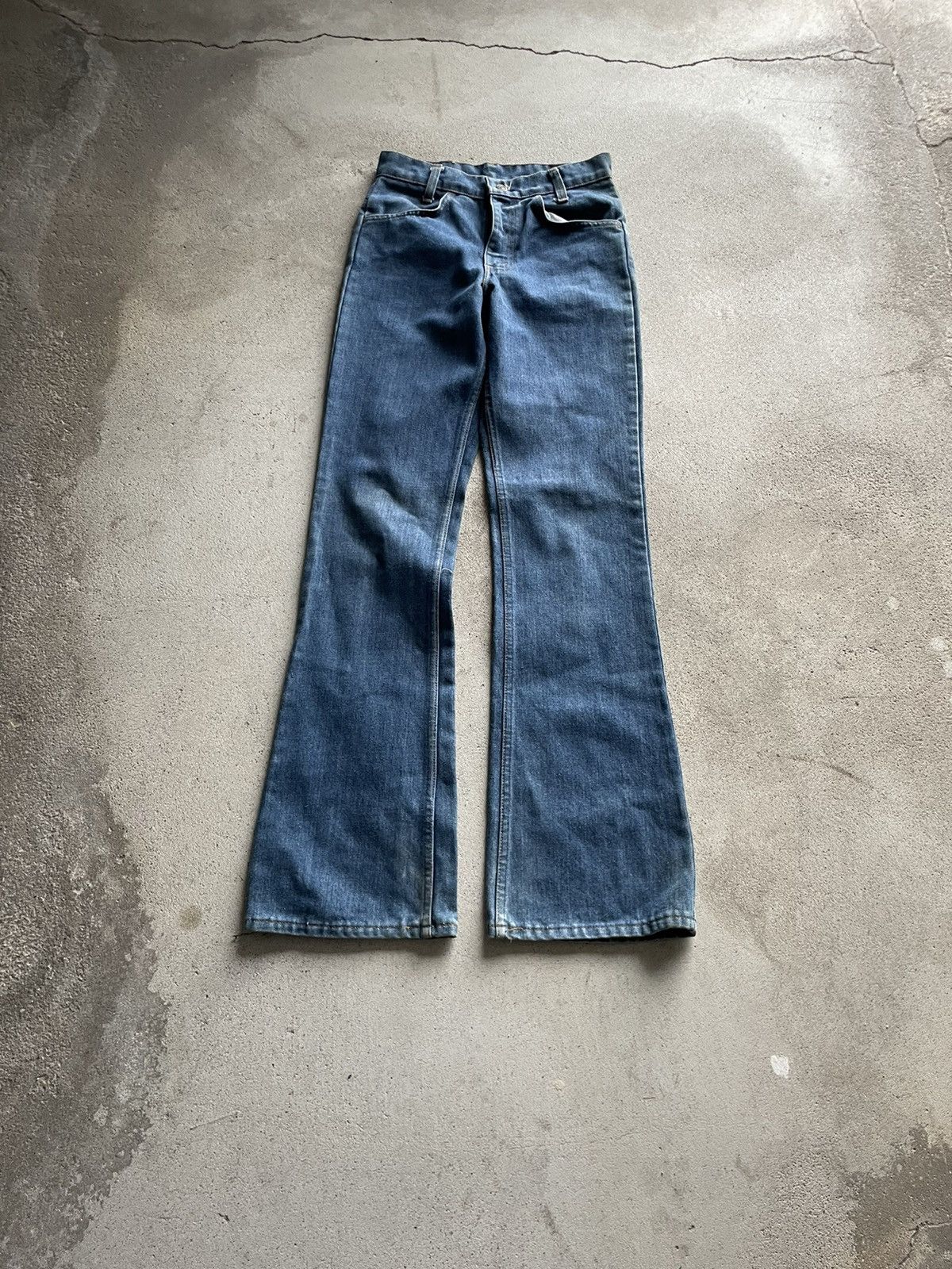 Vintage 70s Levi’s 746 Bell Bottom Jeans (27x31)