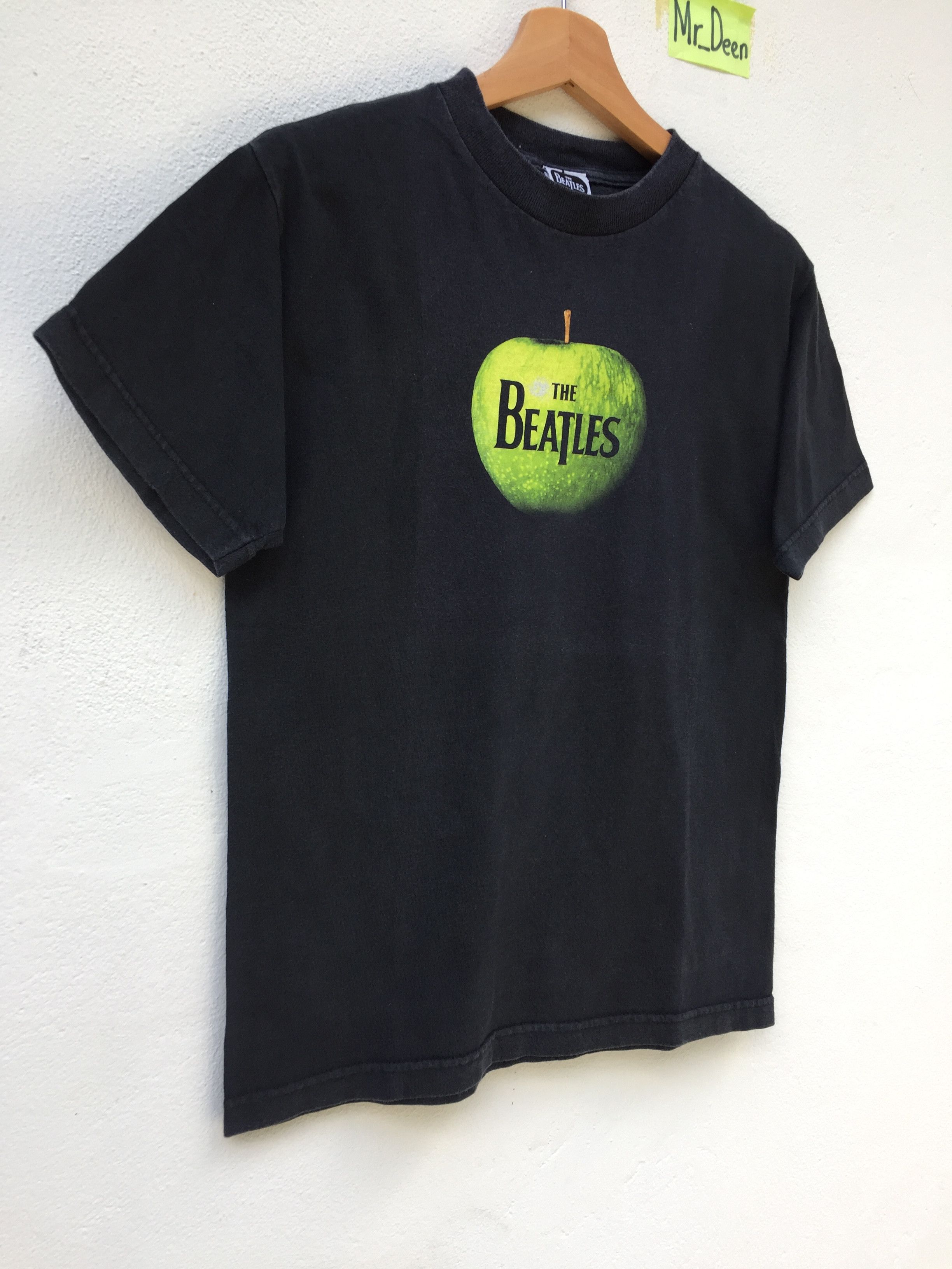 Band Tees The Beatles Apple Logo Vintage Band Tee Shirt Size US S / EU 44-46 / 1 - 2 Thumbnail