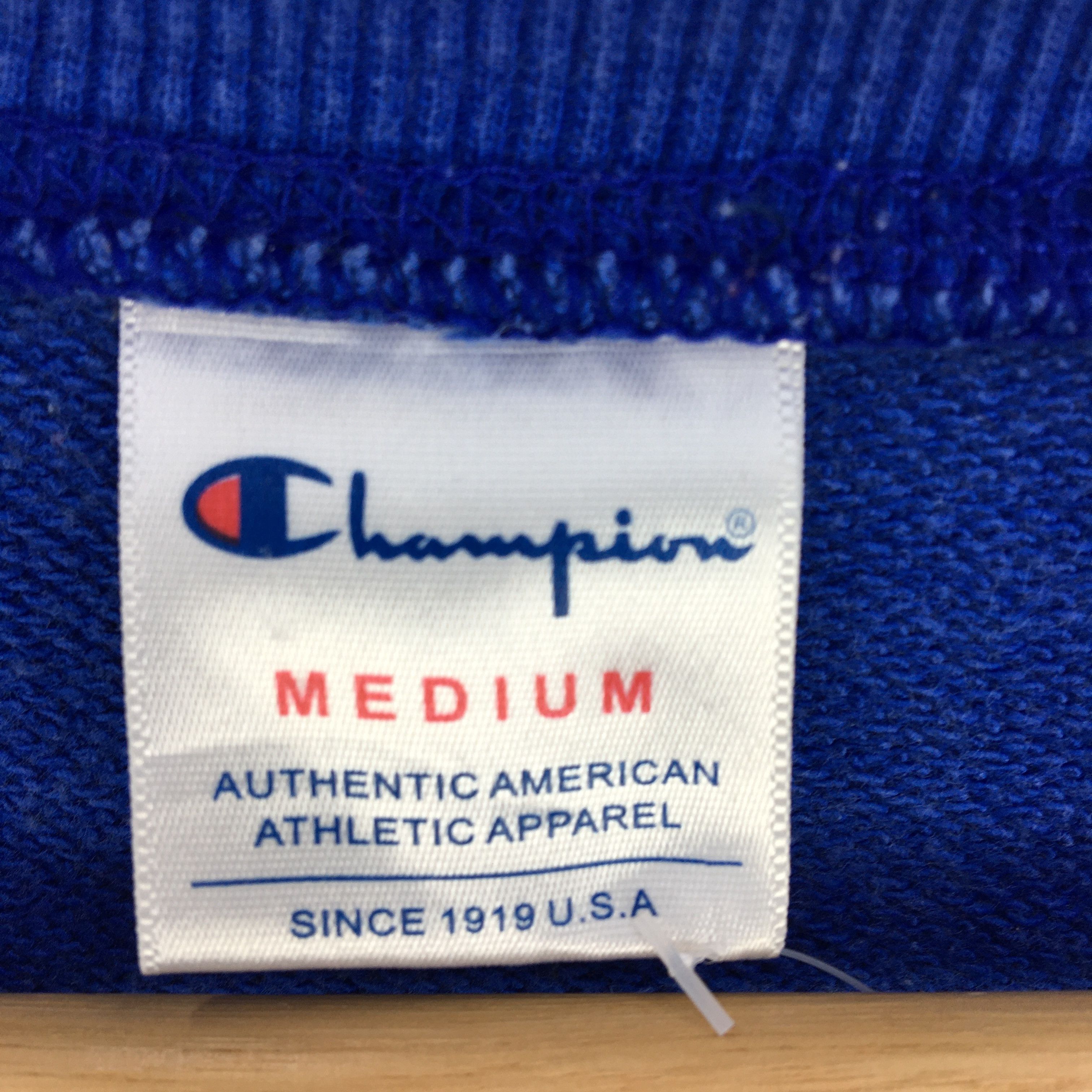 Champion × Vintage Vintage Champion Sweatshirt Champion Crewneck Sweater Size US M / EU 48-50 / 2 - 5 Thumbnail