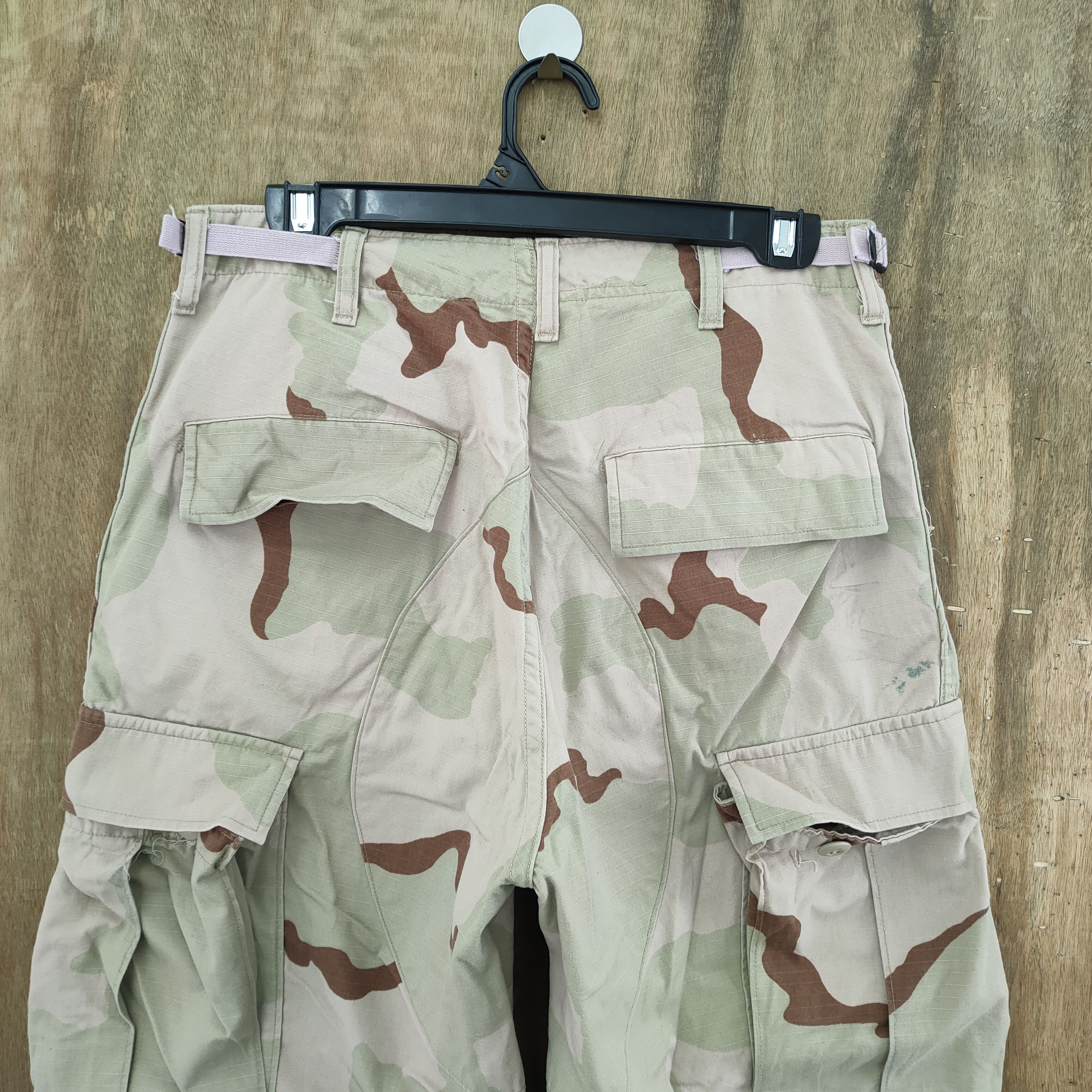 Army Of Me VINTAGE MILITARY CAMO BAGGY CARGO PANTS Size US 30 / EU 46 - 6 Thumbnail
