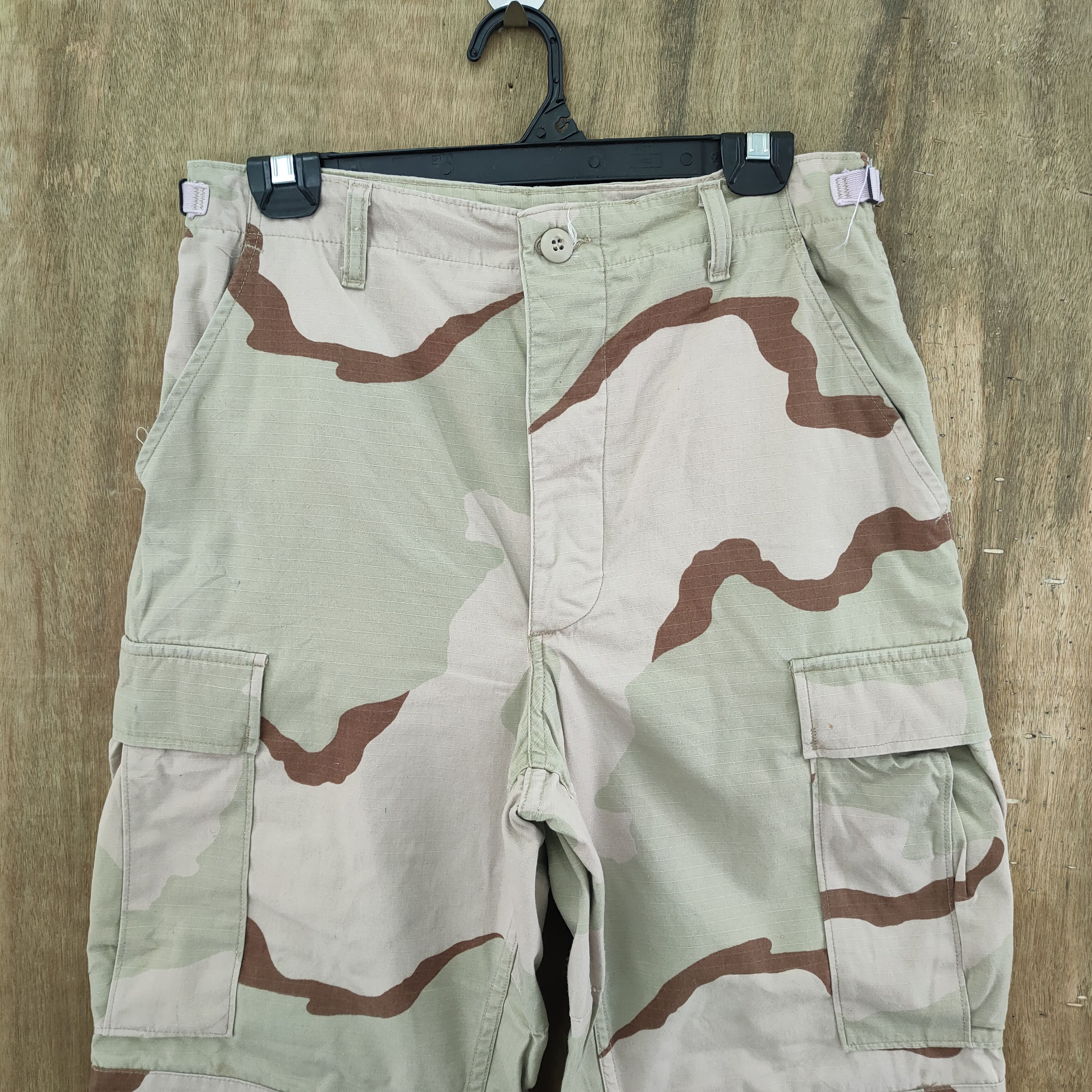 Army Of Me VINTAGE MILITARY CAMO BAGGY CARGO PANTS Size US 30 / EU 46 - 2 Thumbnail