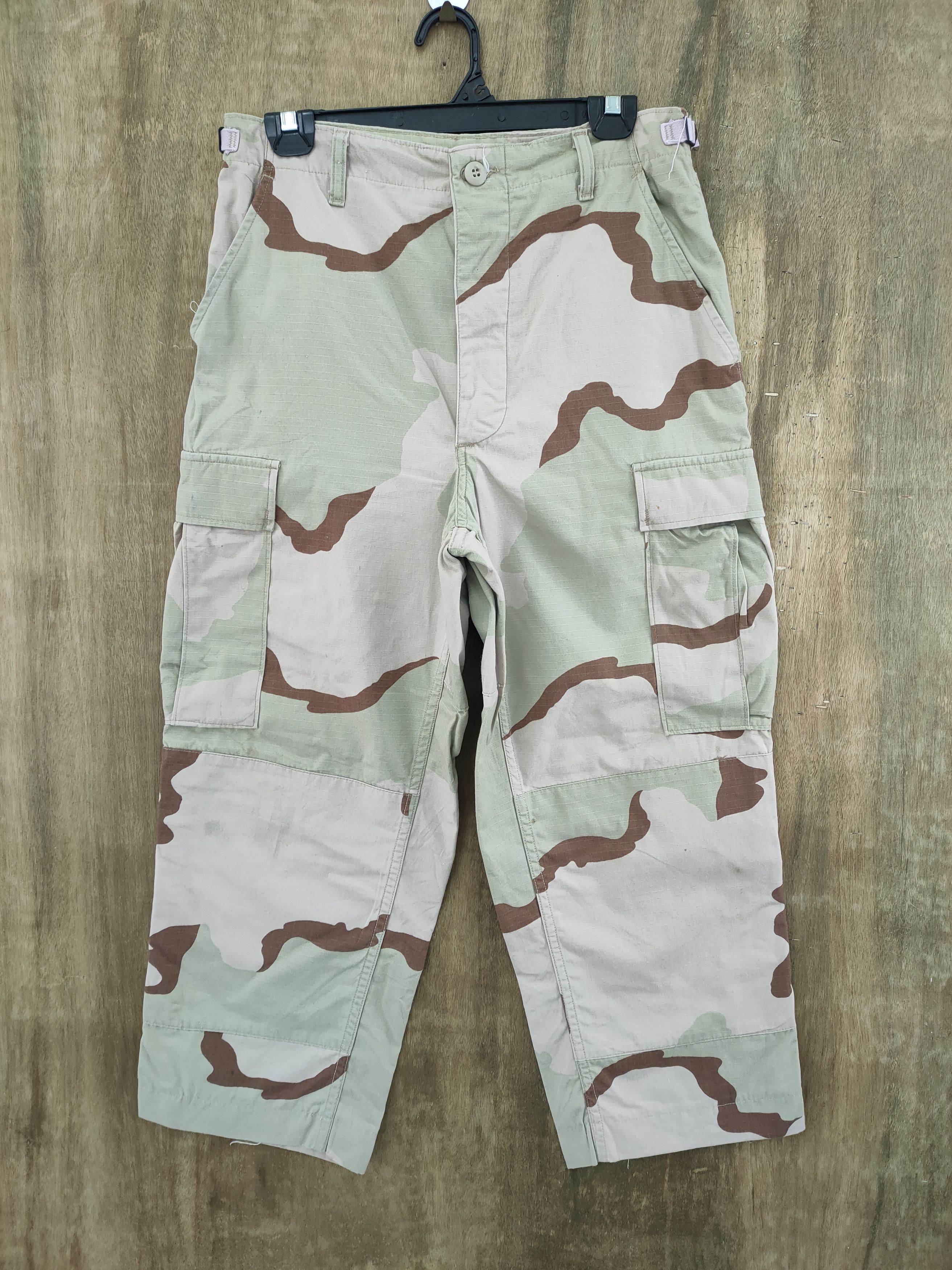 Army Of Me VINTAGE MILITARY CAMO BAGGY CARGO PANTS Size US 30 / EU 46 - 1 Thumbnail