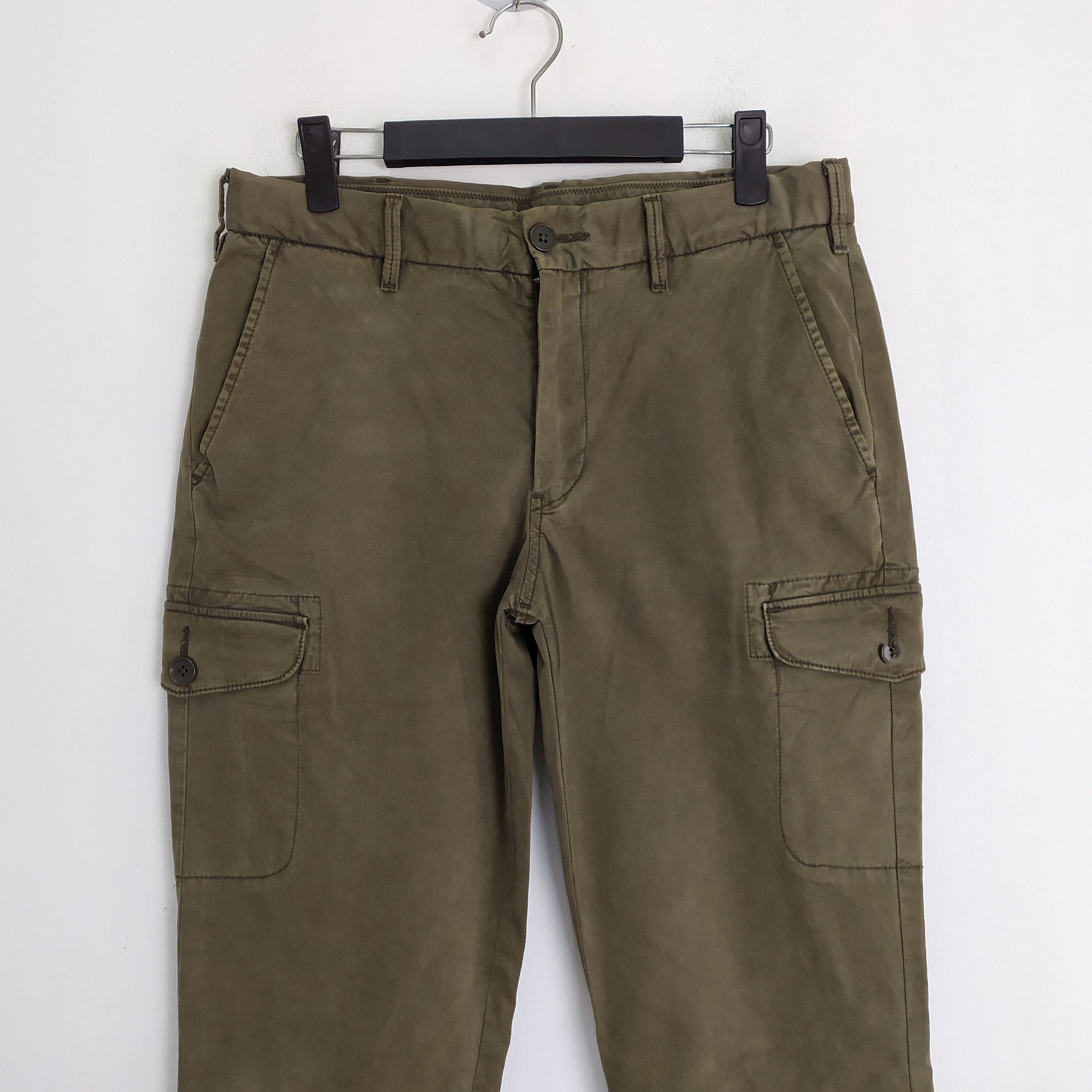 Japanese Brand JAPANESE BRAND LOW RISE GREEN SKINNY CARGO PANTS Size US 29 - 3 Thumbnail